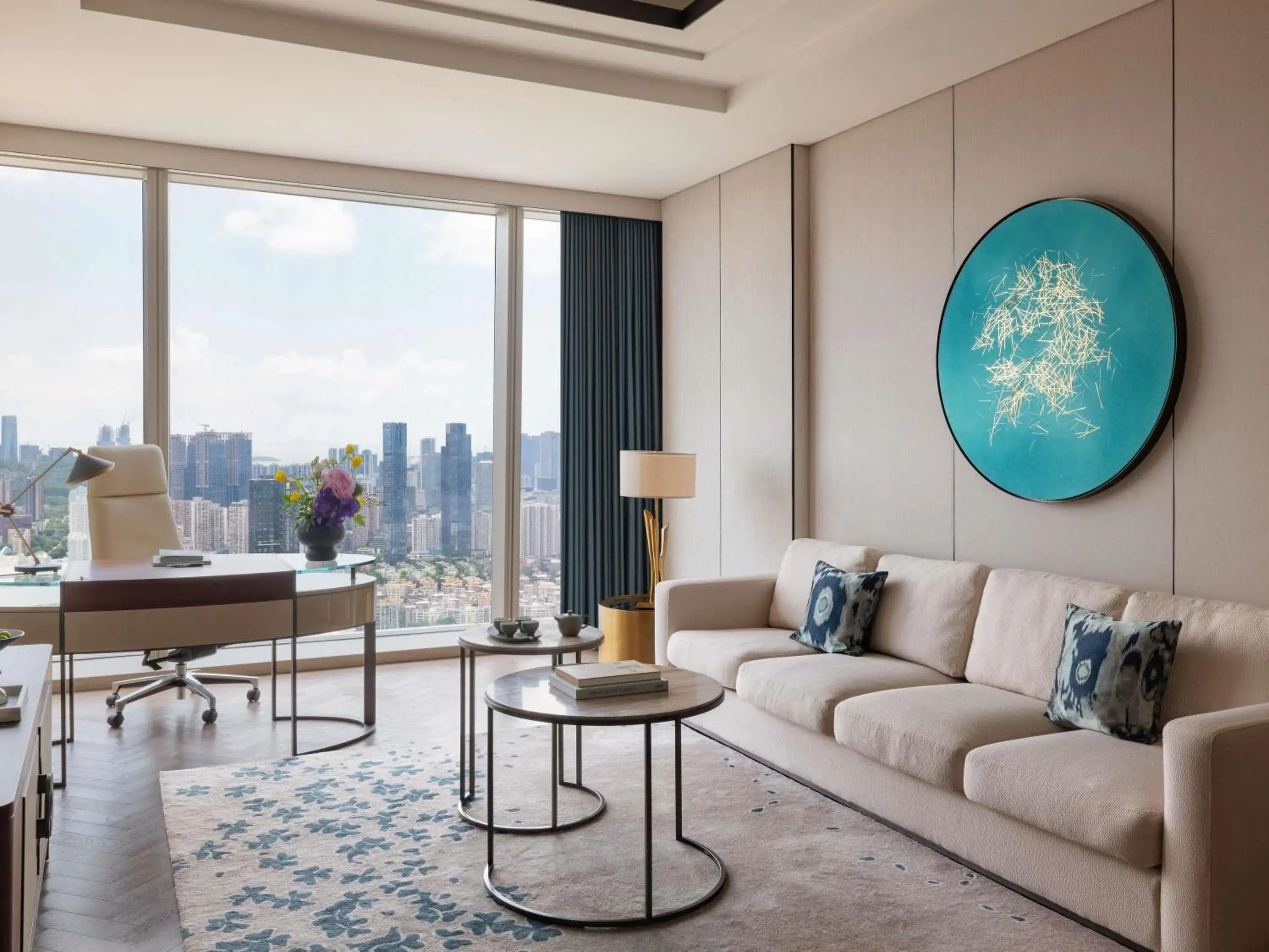 Metropolitan Suite with City View in Raffles Shenzhen Metropolitan Suite with City View in Raffles Shenzhen