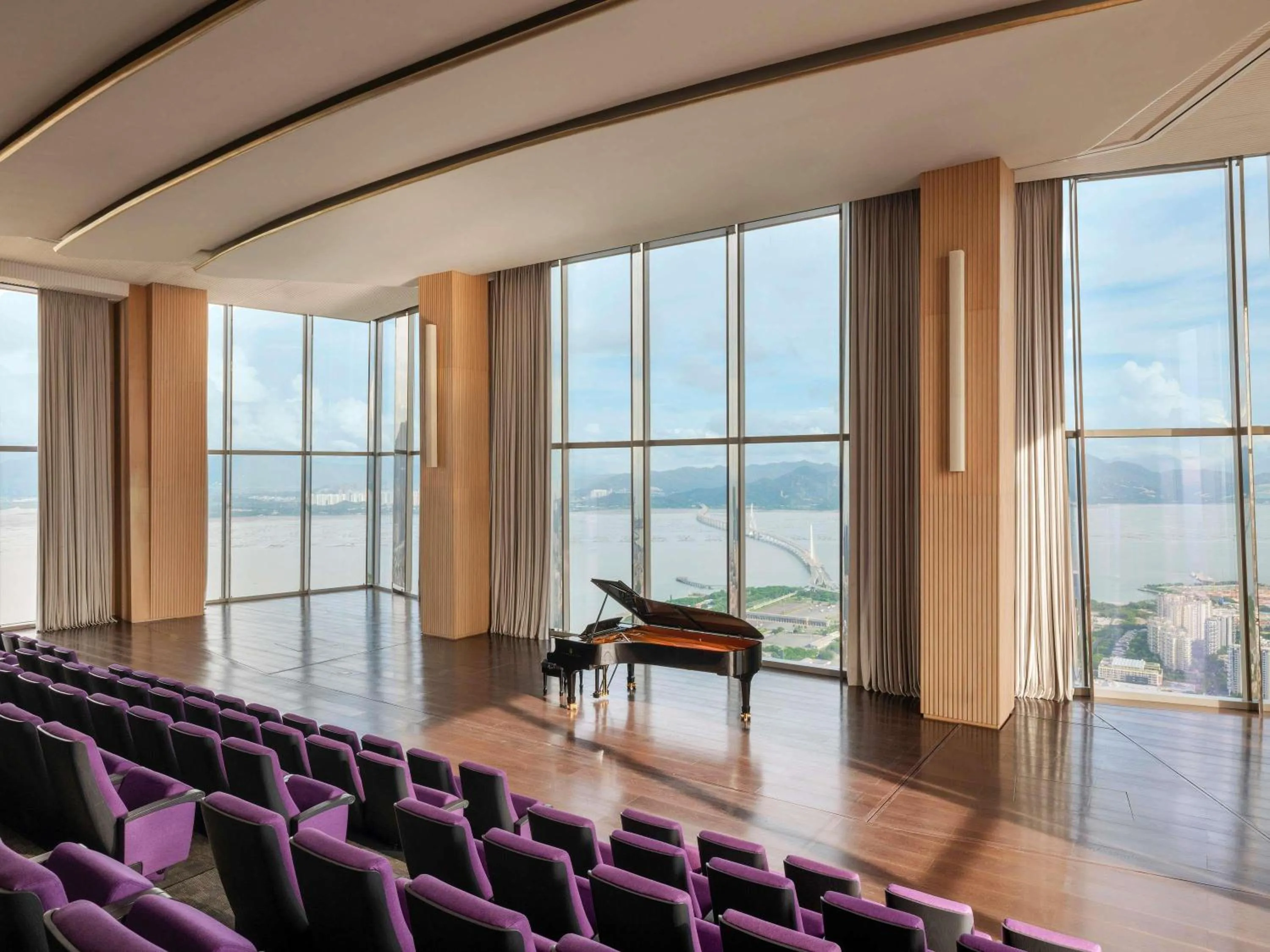 Property building in Raffles Shenzhen, Situated in the heart of One Shenzhen Bay, Book Now to Enjoy Free Minibar and Happy Hour Privileges at Long Bar on 71F