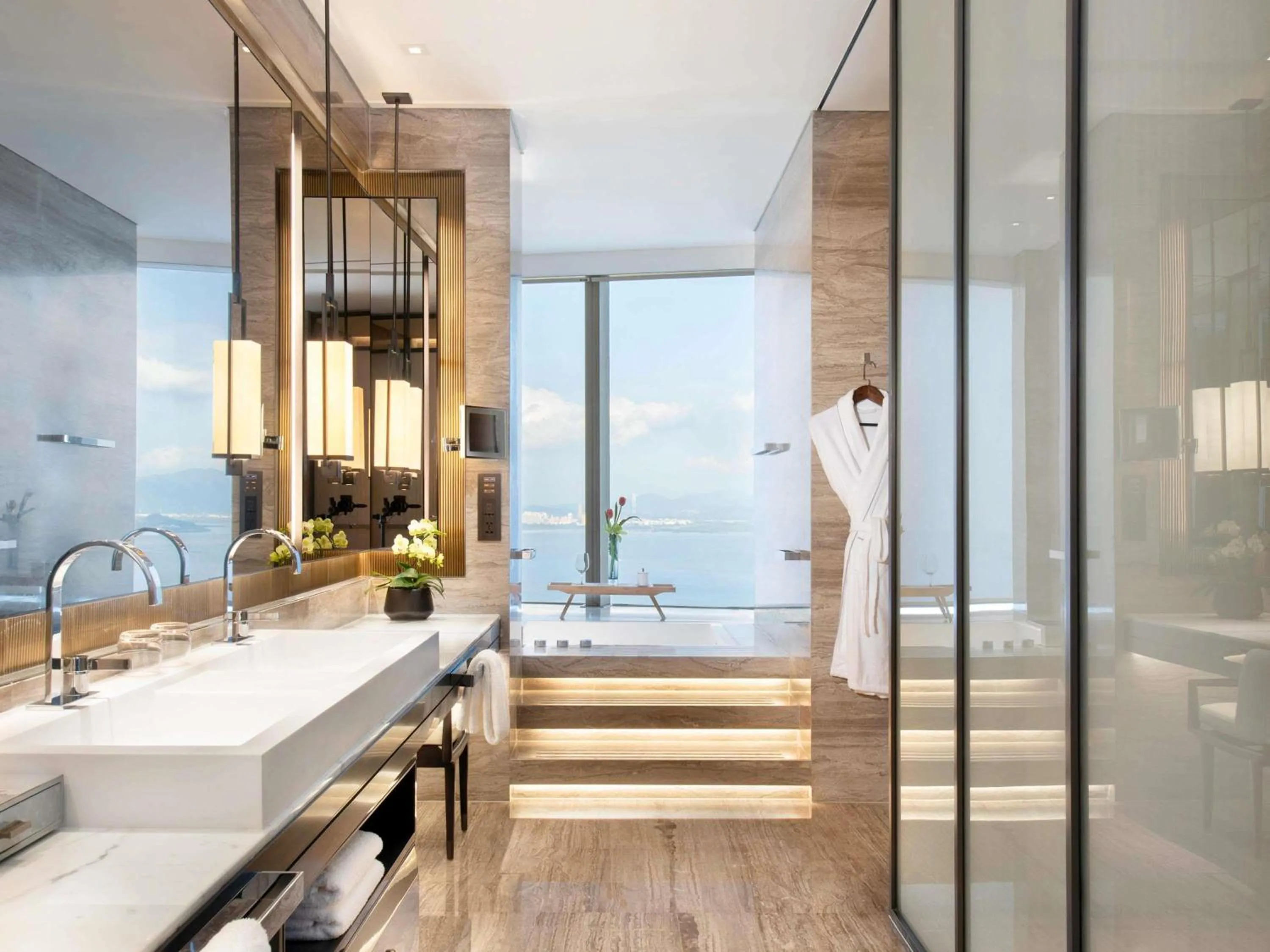 Bedroom in Raffles Shenzhen, Situated in the heart of One Shenzhen Bay, Book Now to Enjoy Free Minibar and Happy Hour Privileges at Long Bar on 71F