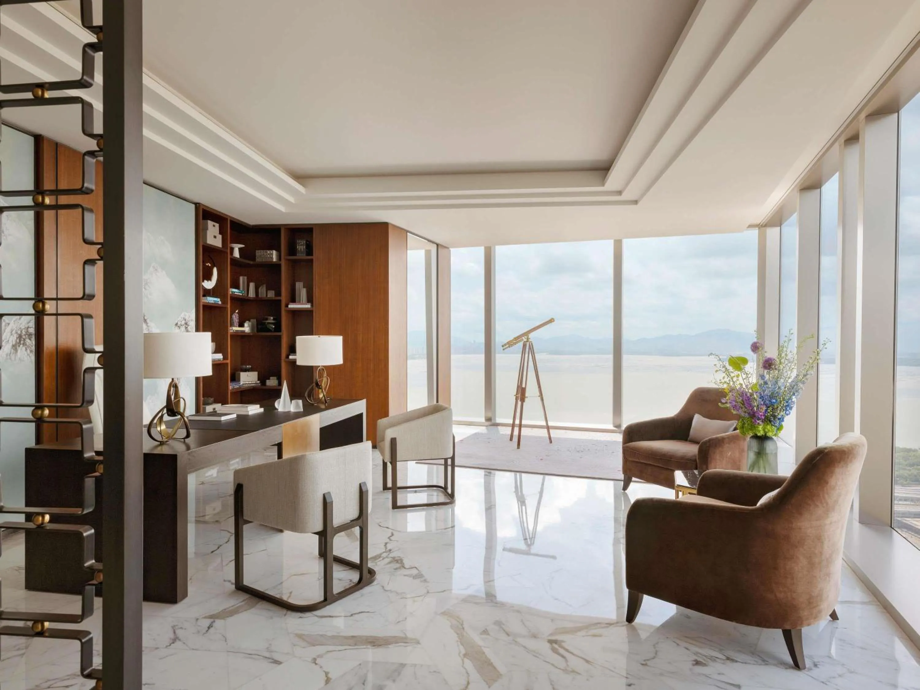 Photo of the whole room in Raffles Shenzhen, Situated in the heart of One Shenzhen Bay, Book Now to Enjoy Free Minibar and Happy Hour Privileges at Long Bar on 71F