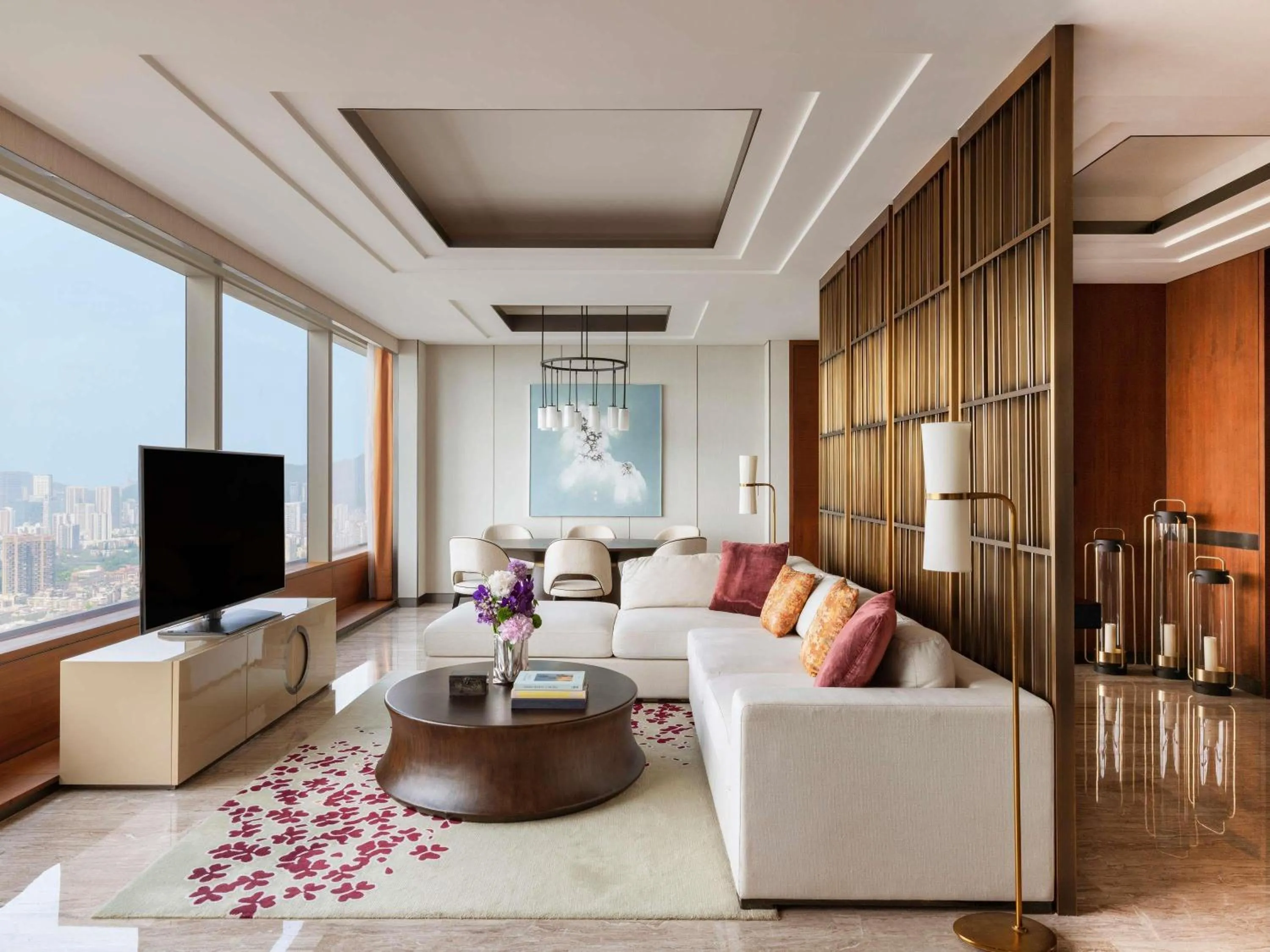 Bedroom in Raffles Shenzhen, Situated in the heart of One Shenzhen Bay, Book Now to Enjoy Free Minibar and Happy Hour Privileges at Long Bar on 71F