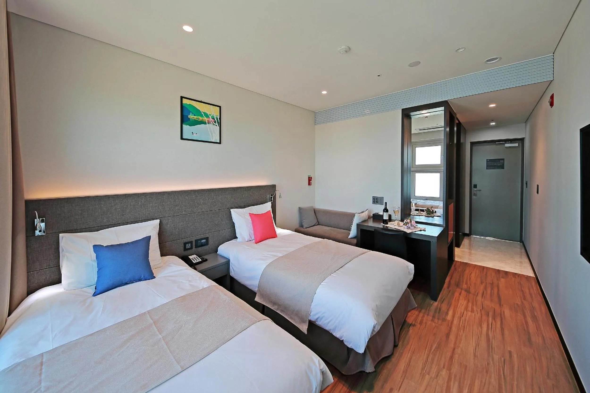 Bed in Airsky Hotel Incheon