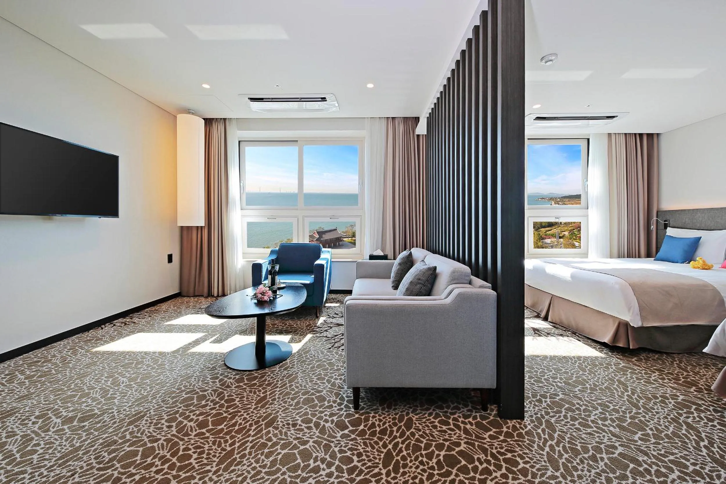 Bed in Airsky Hotel Incheon