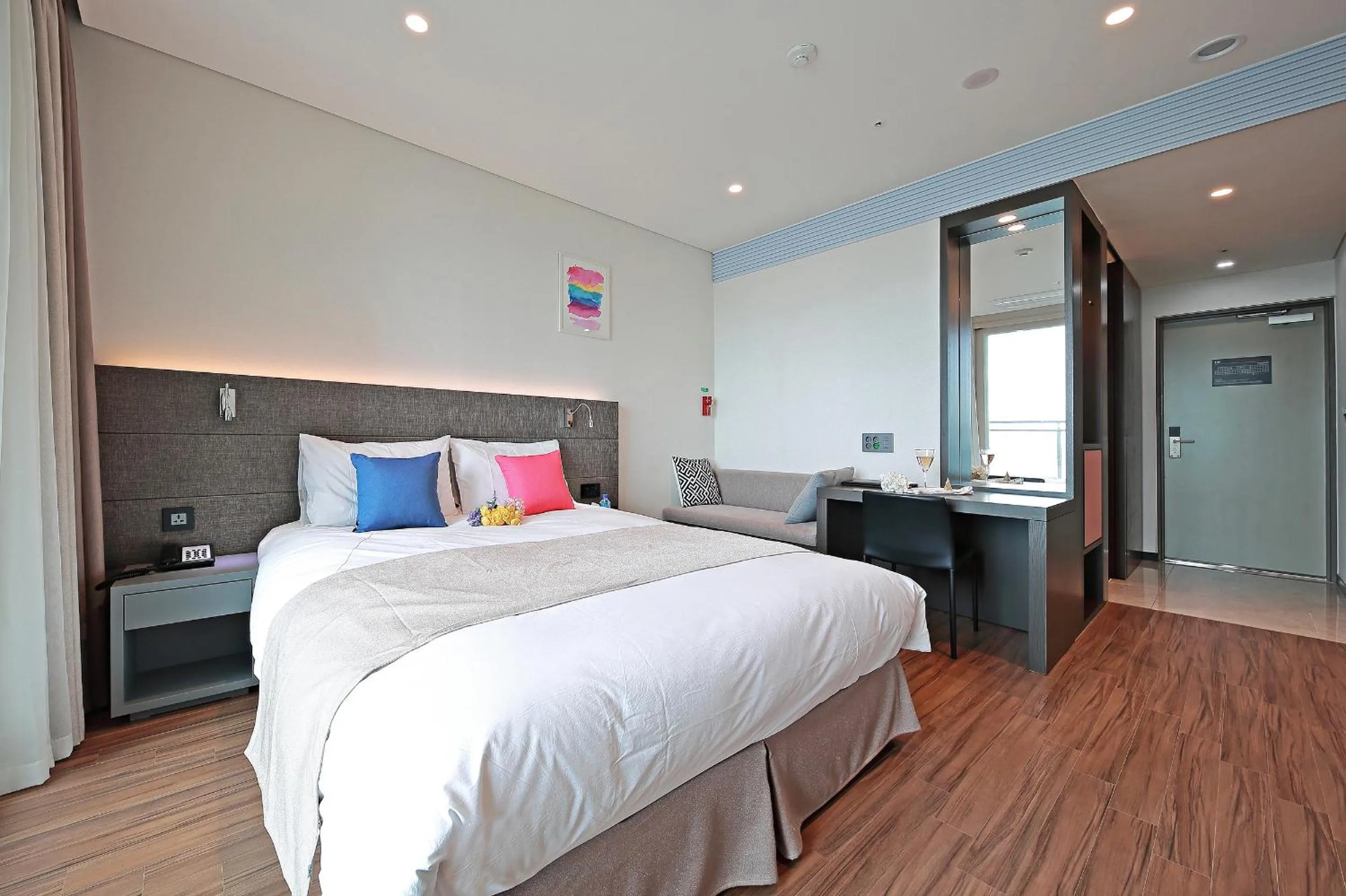 Bed in Airsky Hotel Incheon