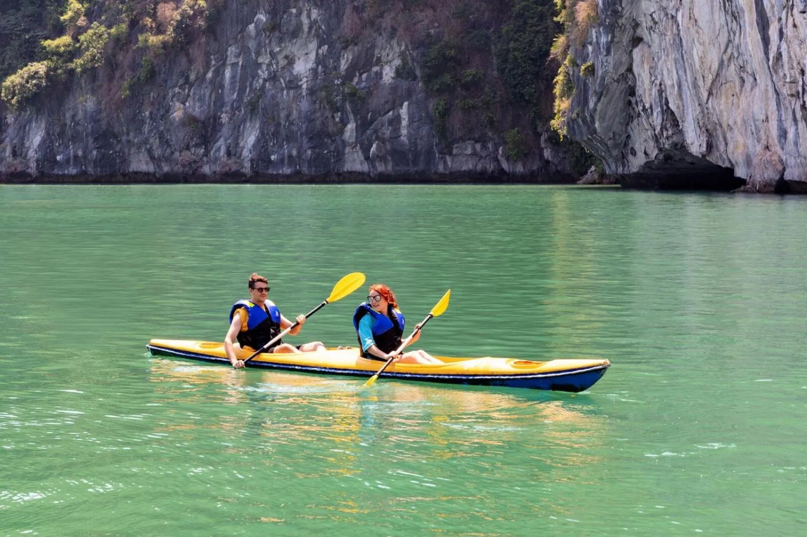 Activities in Indochine Cruise Lan Ha Bay