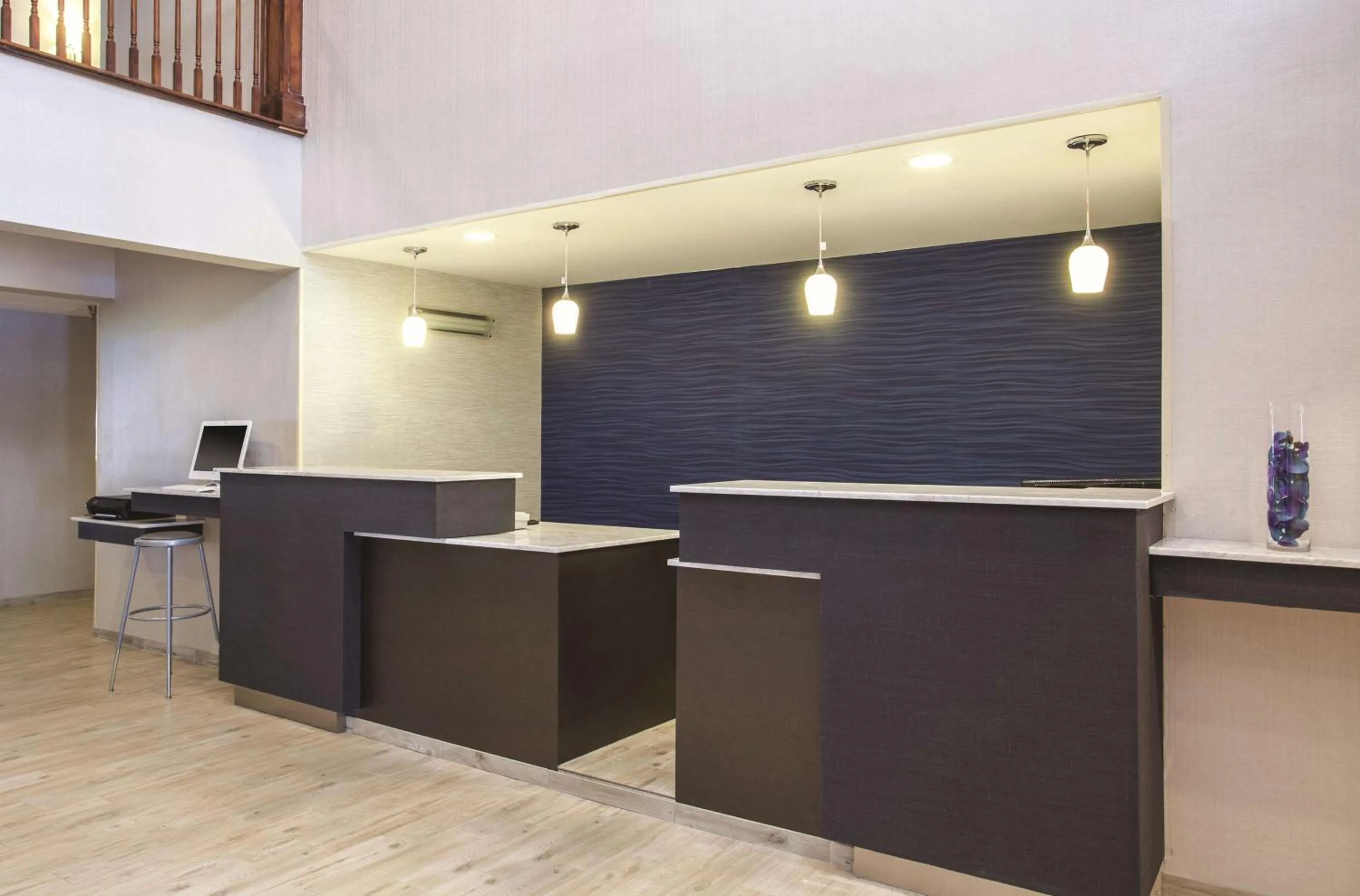 Lobby or reception in La Quinta Inn by Wyndham Richmond South