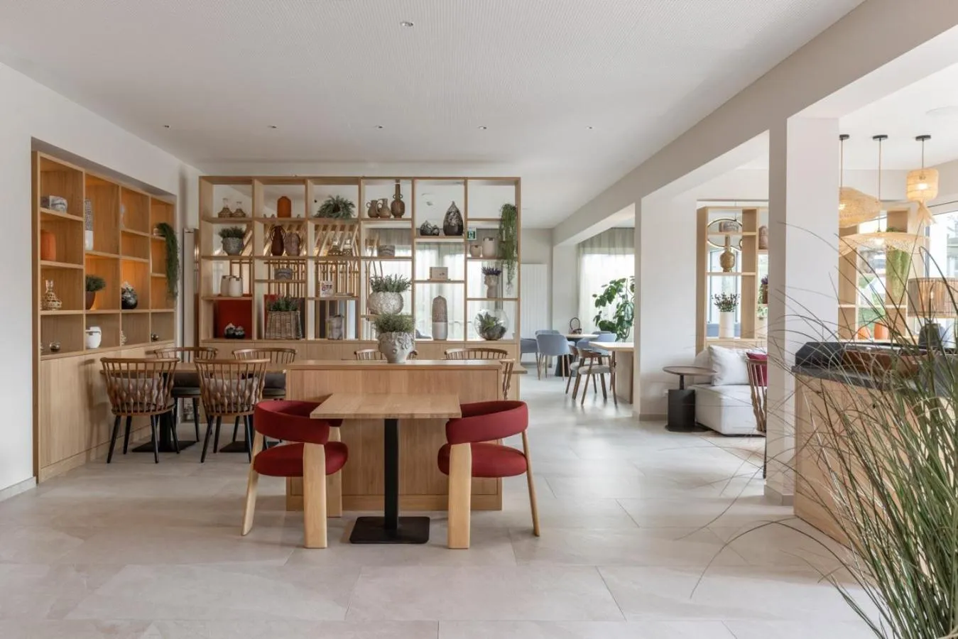 Communal lounge/ TV room in Ascona Lodge, Pool & Garden Retreat