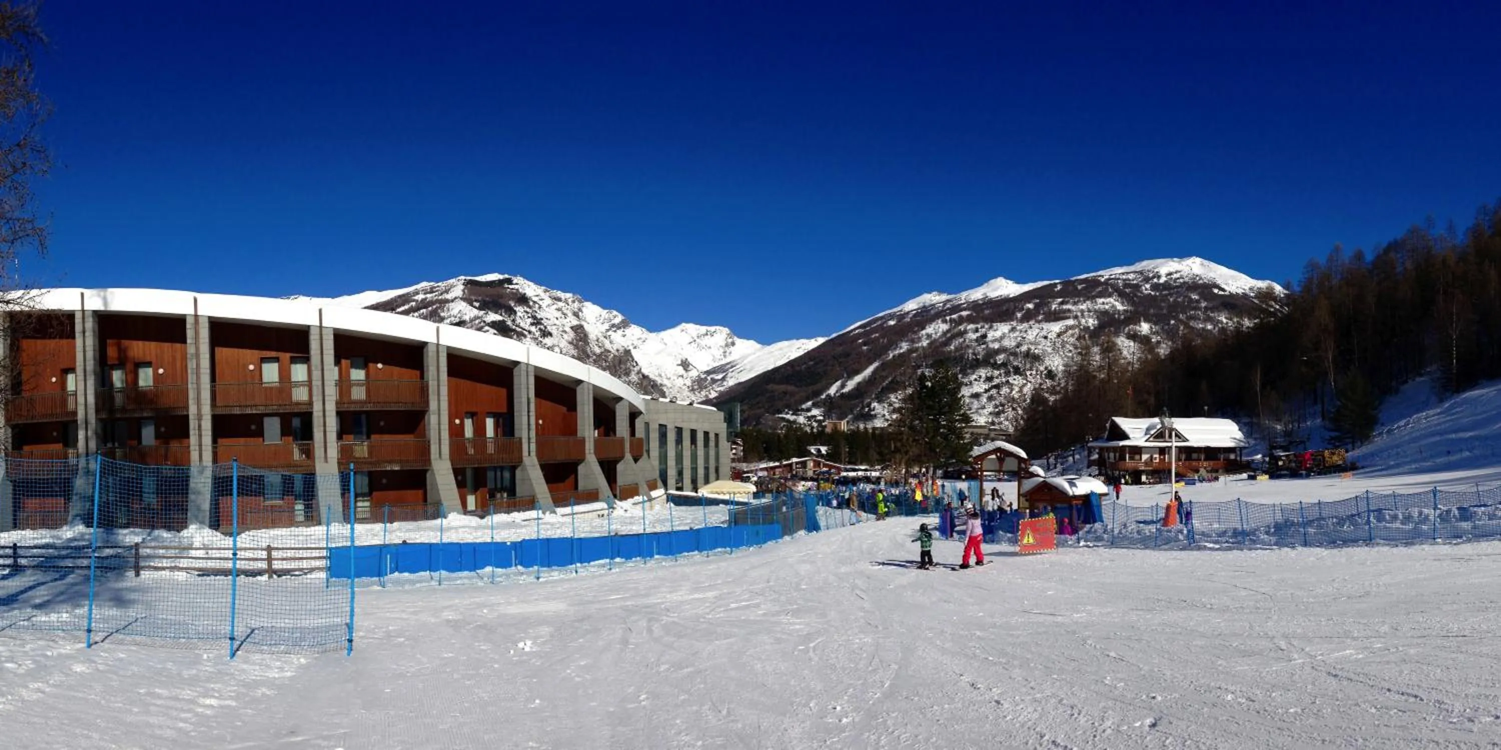 Facade/entrance in Residence Campo Smith