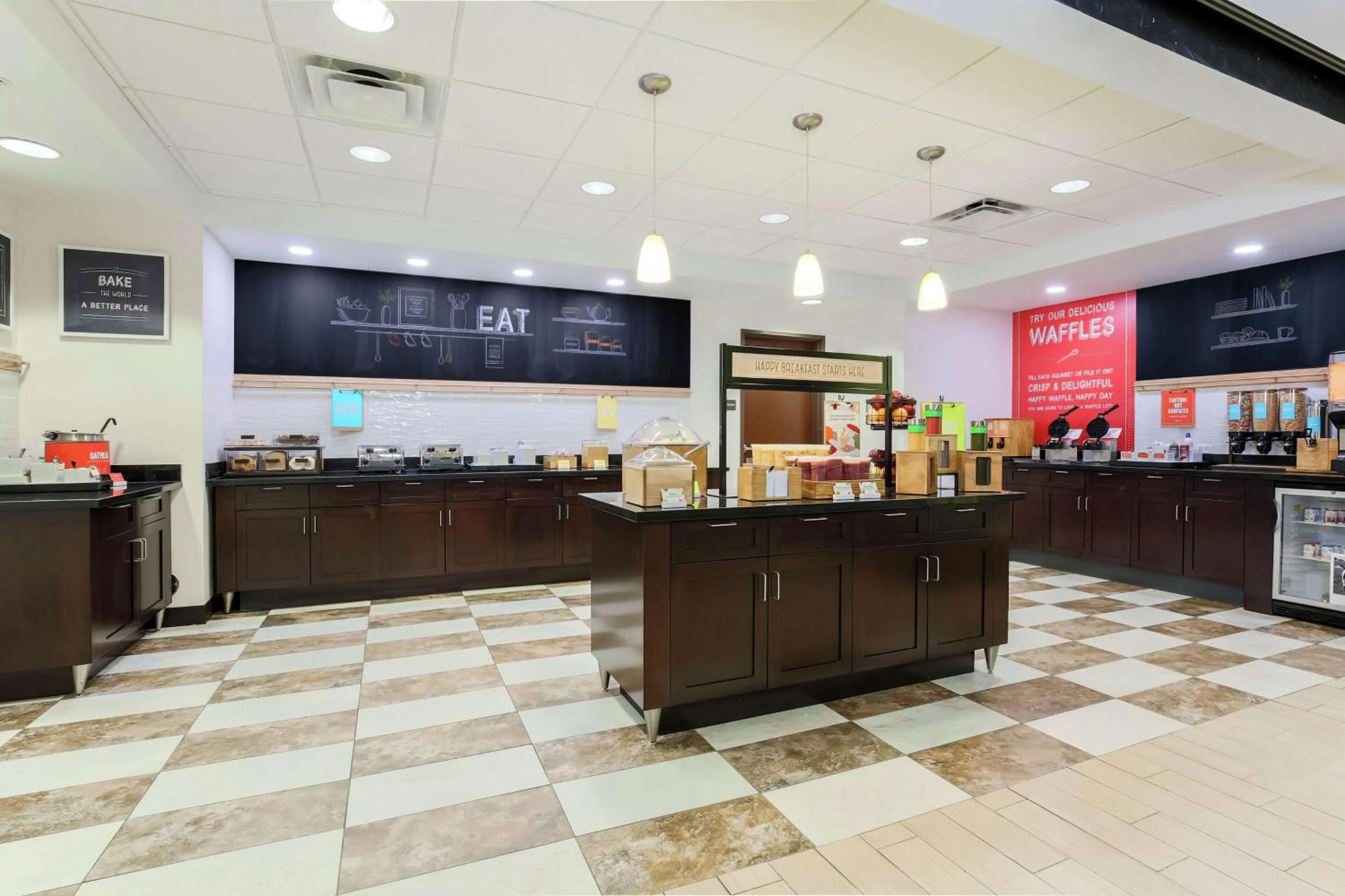 Breakfast in Hampton Inn & Suites Wheeling - The Highlands