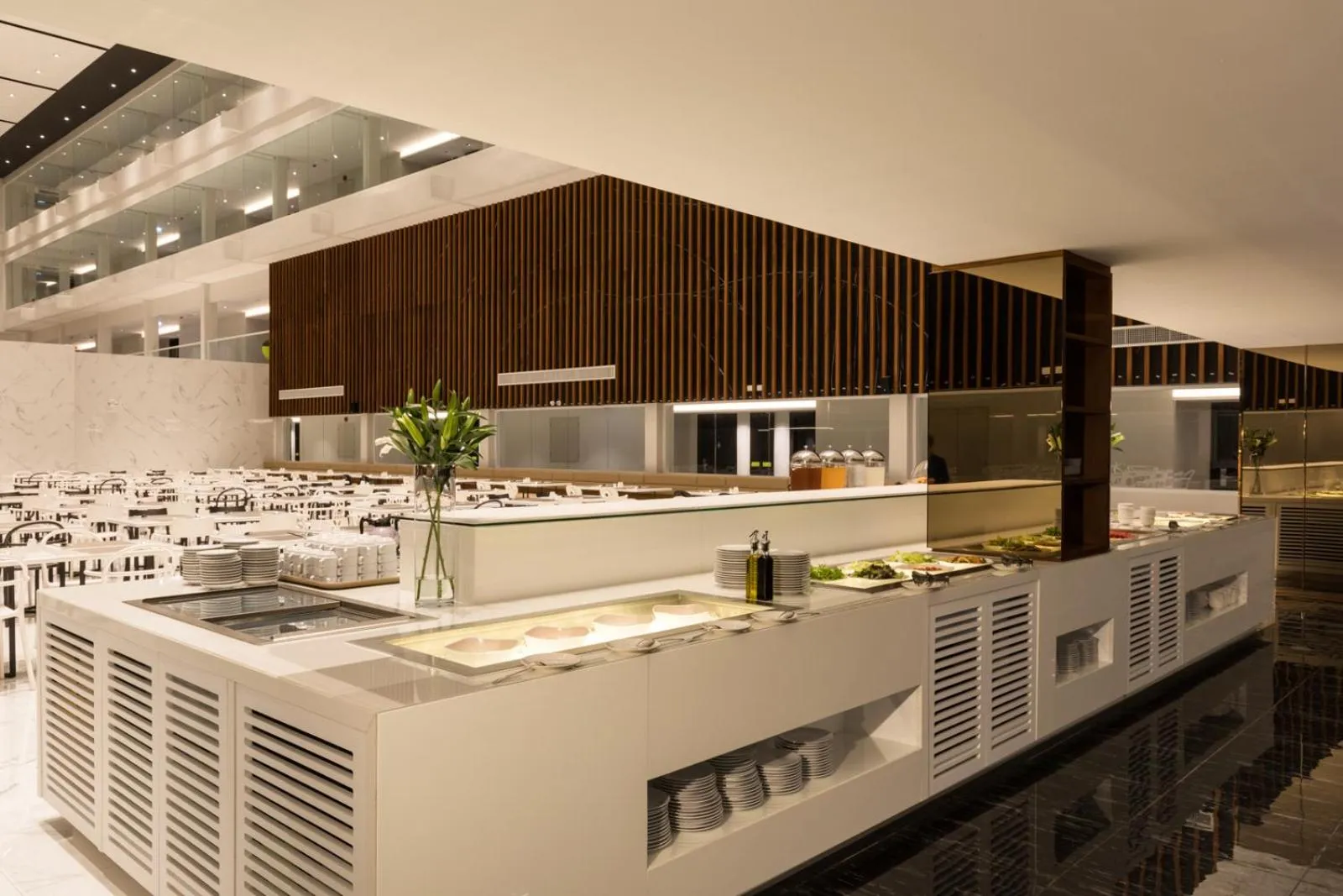 Breakfast in S Ram Leisure Hotel