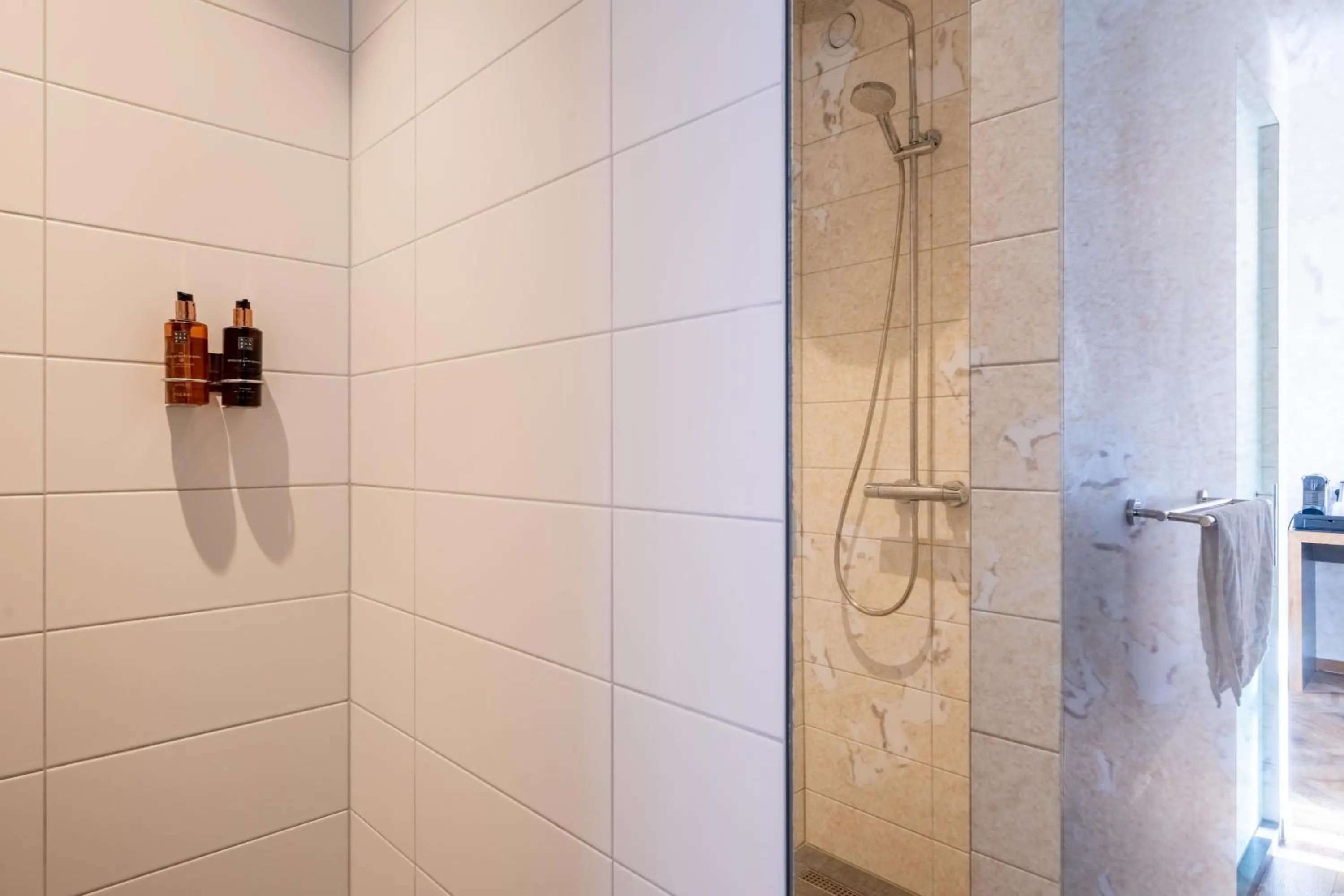 Bathroom in Boutique Hotel Karel de Stoute