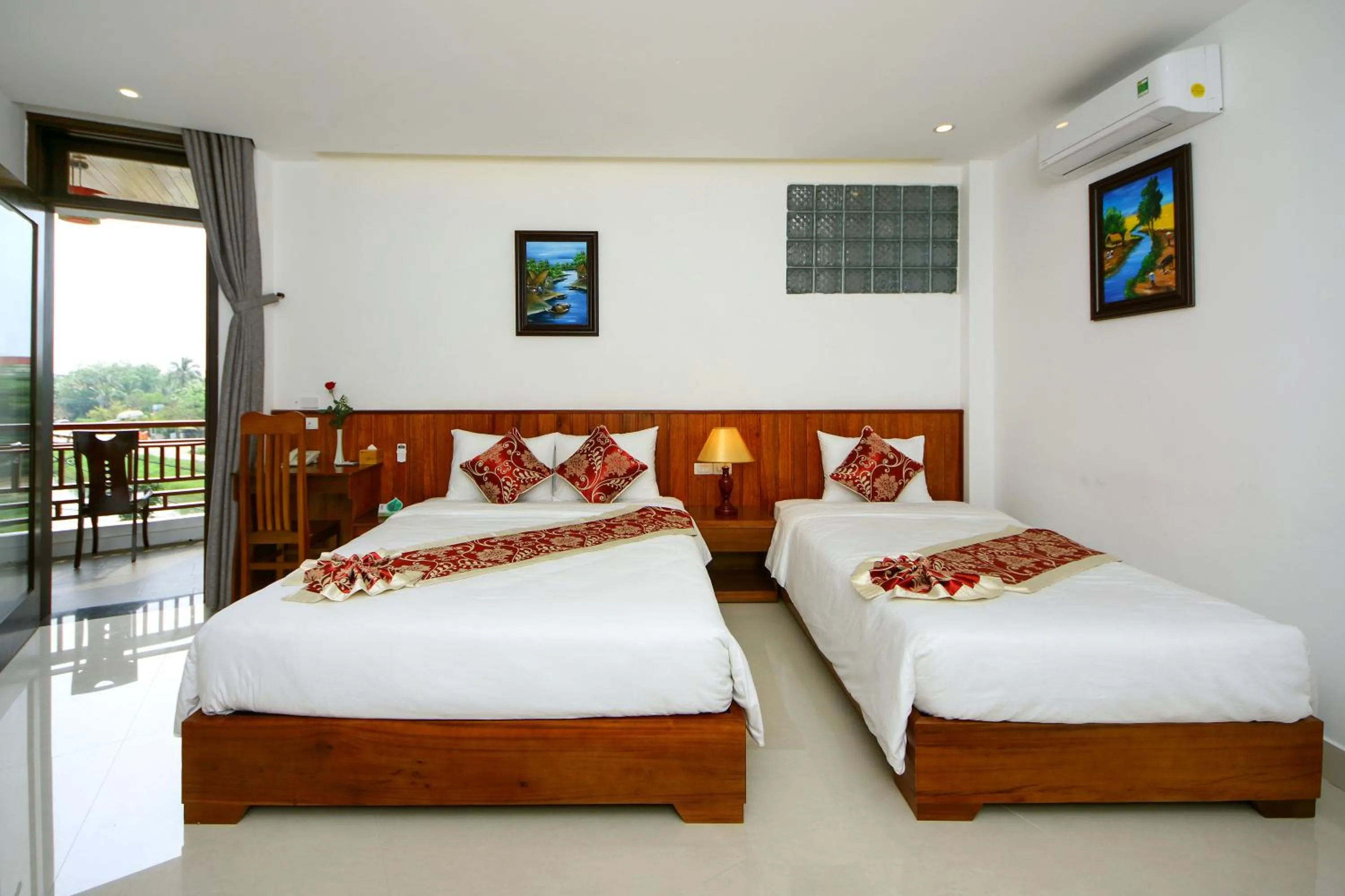 Bed in Threeway Riverside Villa