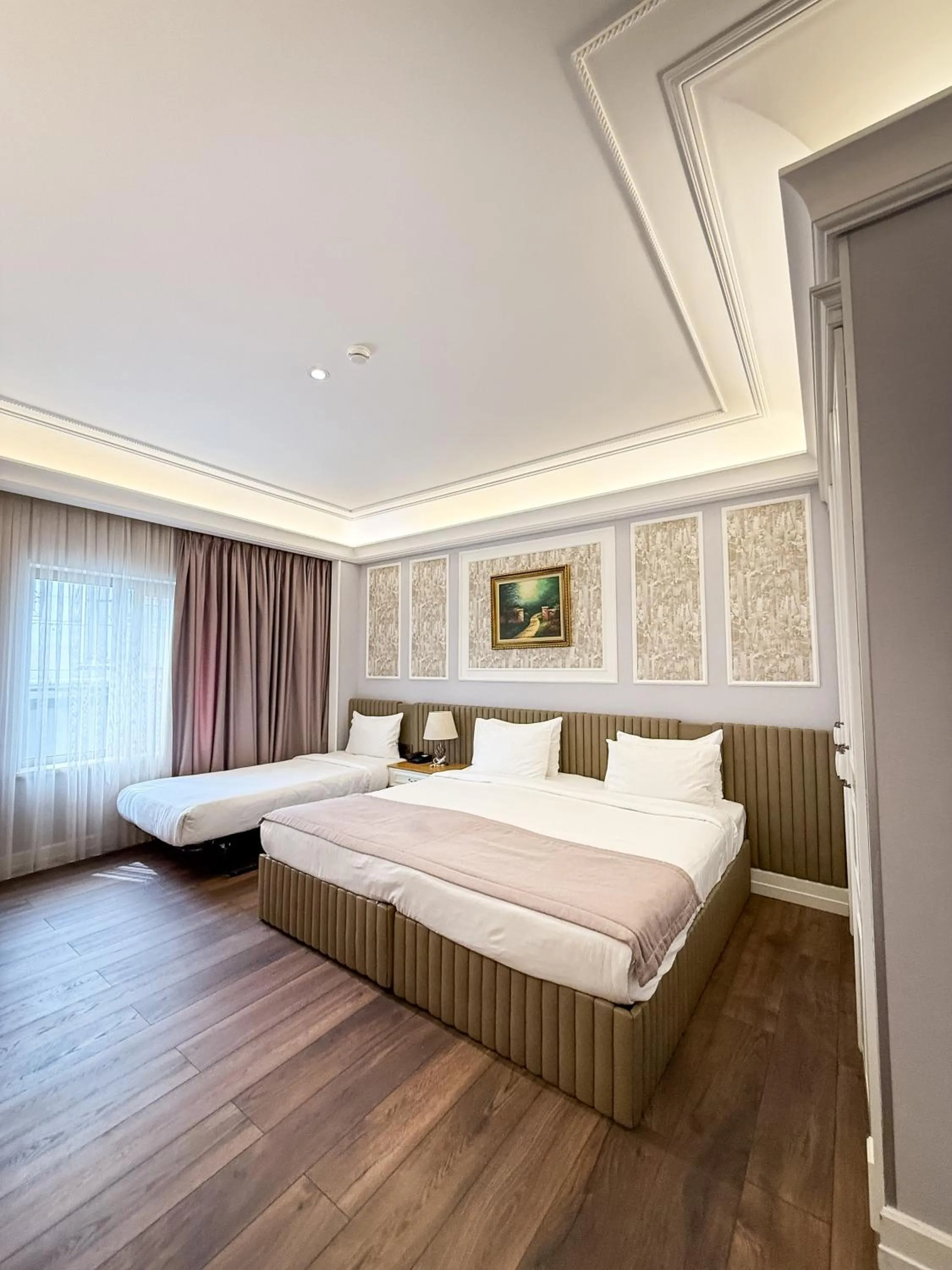 Bed in Theatrum Hotel Baku