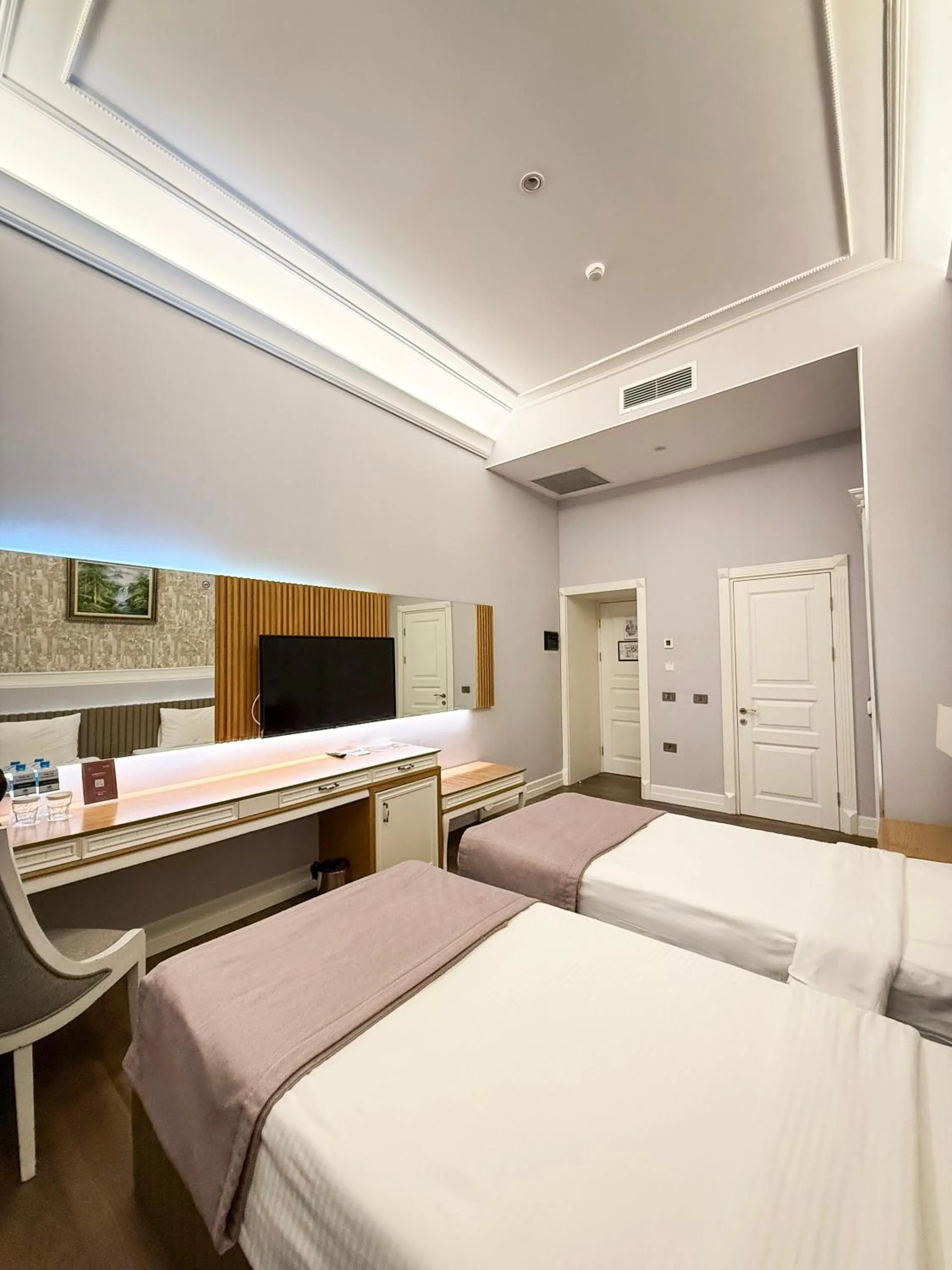 Bed in Theatrum Hotel Baku