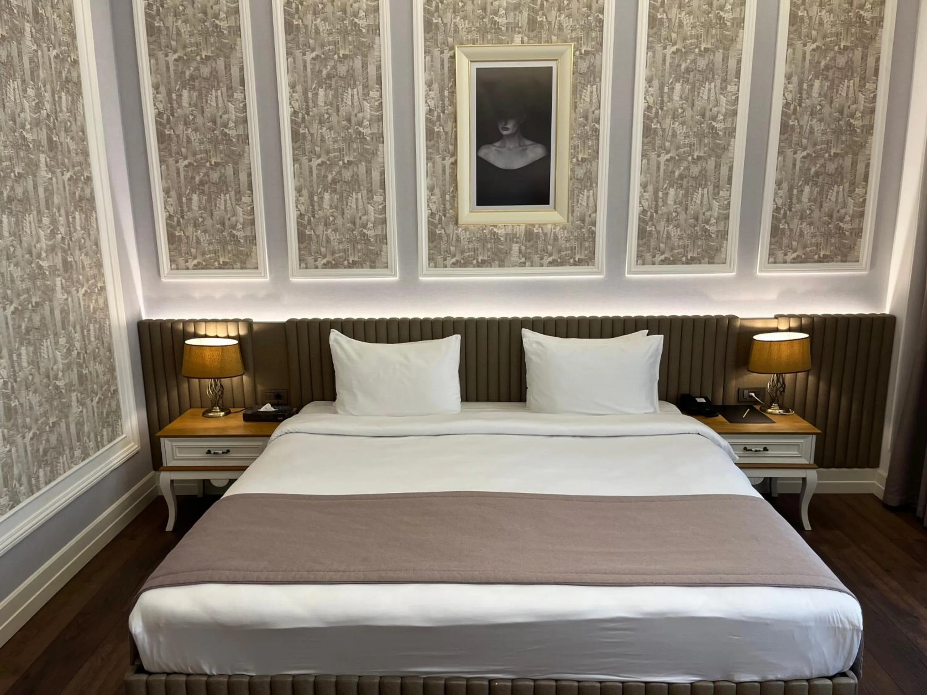 Bed in Theatrum Hotel Baku