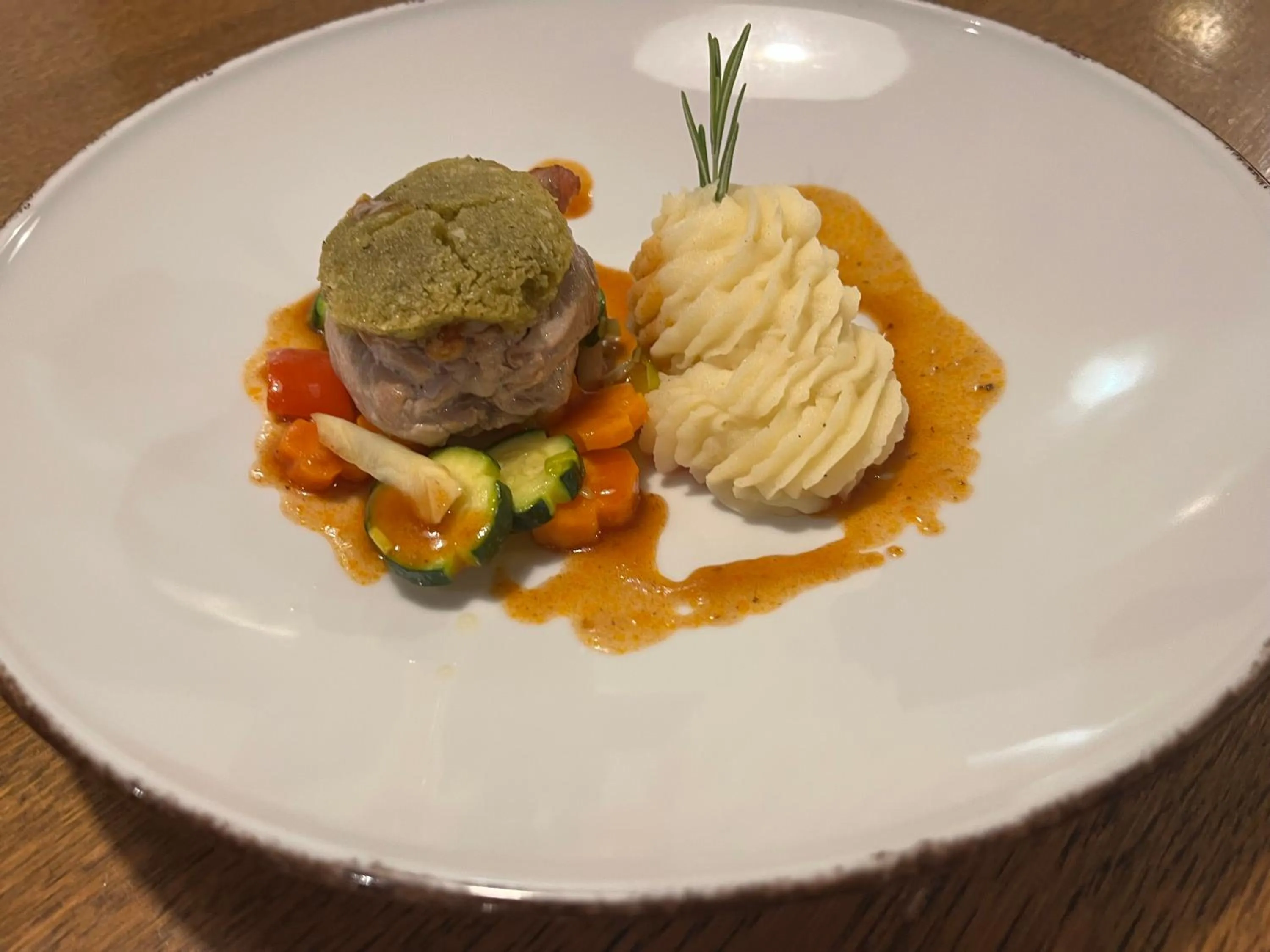 Food in Hotel Elisabeth