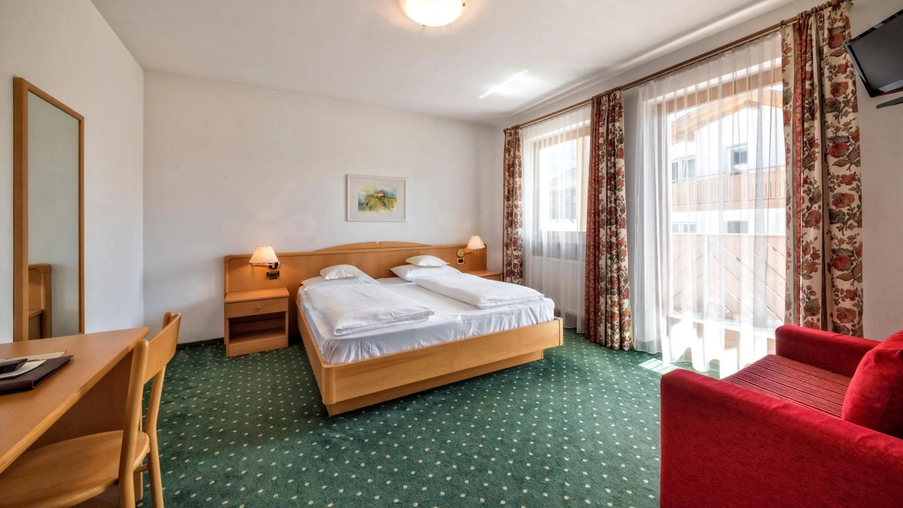 Photo of the whole room, Bed in Hotel Elisabeth