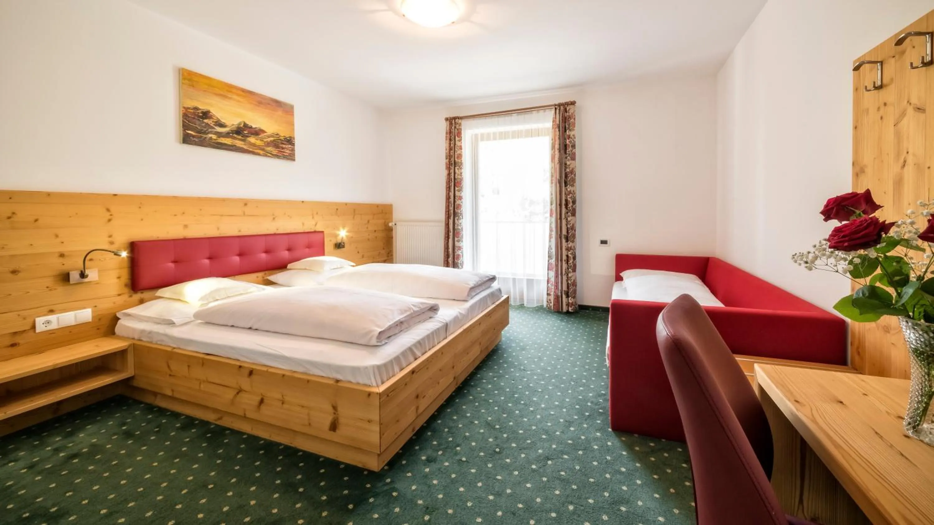 Photo of the whole room, Bed in Hotel Elisabeth