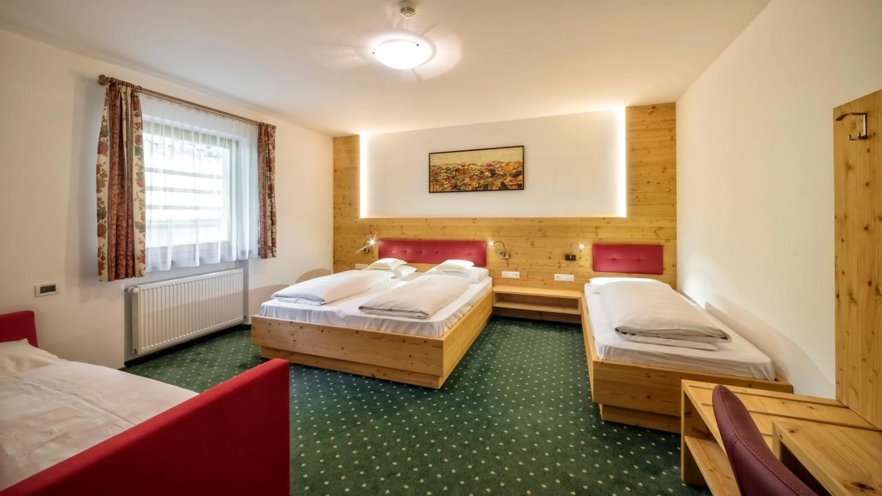 Photo of the whole room, Bed in Hotel Elisabeth