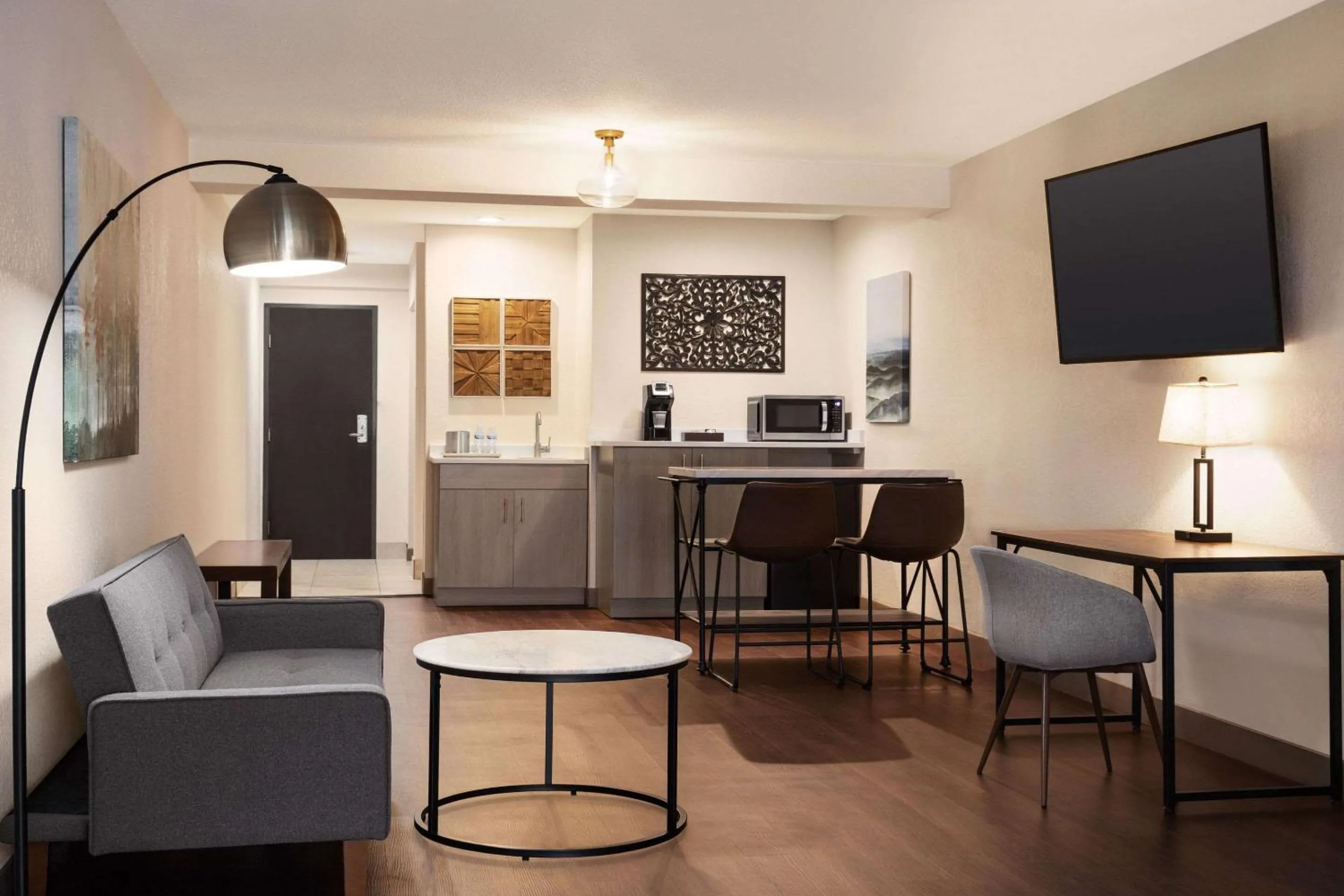 Bedroom in Radisson Hotel Colorado Springs Airport