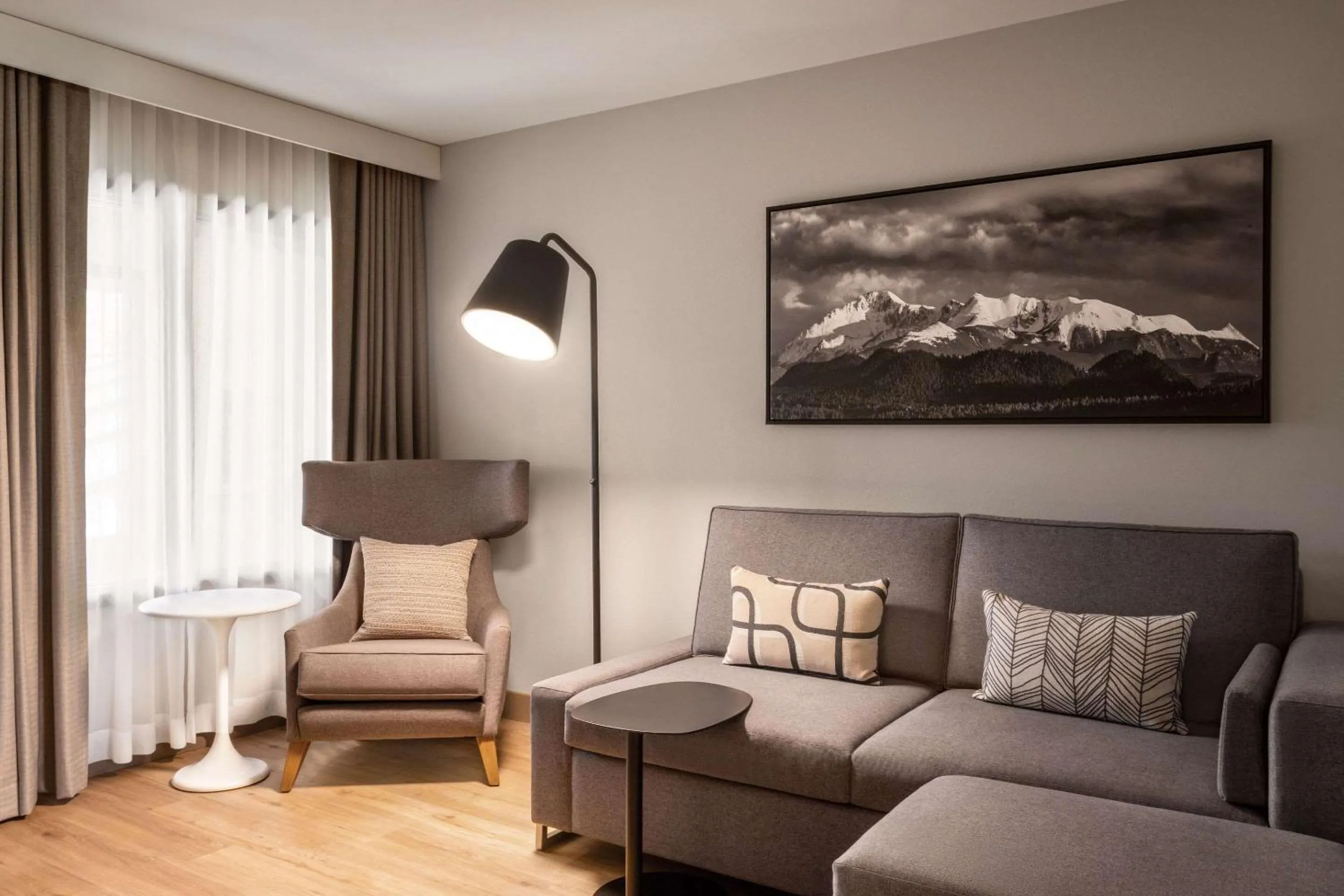 Bedroom in Radisson Hotel Colorado Springs Airport