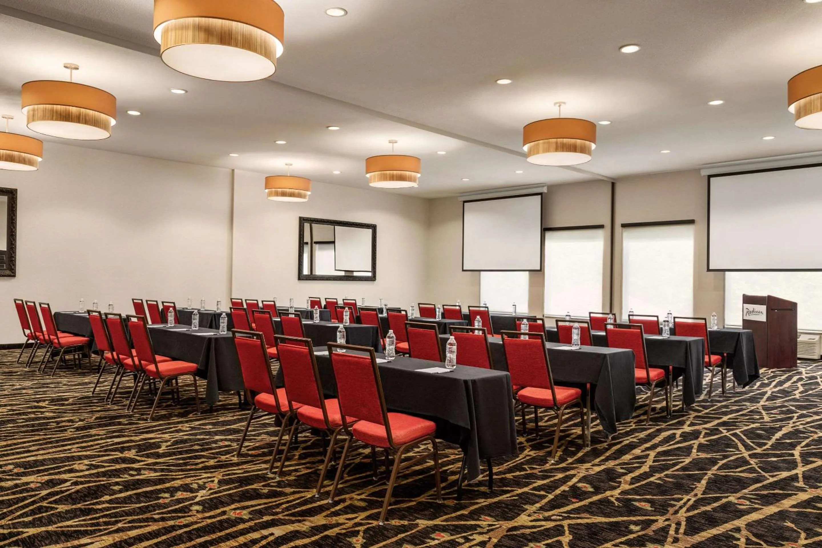 Meeting/conference room in Radisson Hotel Colorado Springs Airport