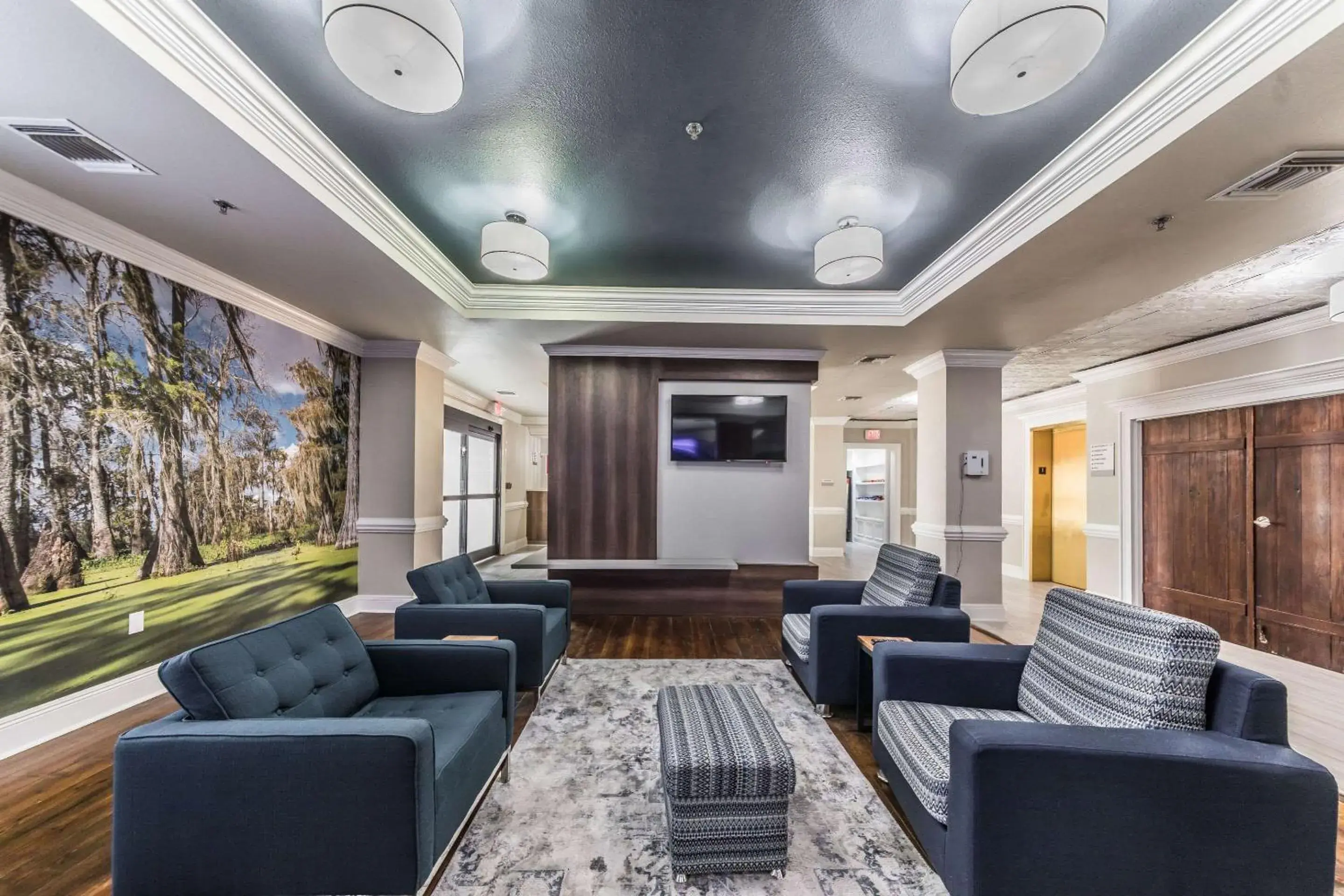 Lobby or reception, Seating Area in Clarion Pointe Lafayette Lobby or reception, Seating Area in Clarion Pointe Lafayette