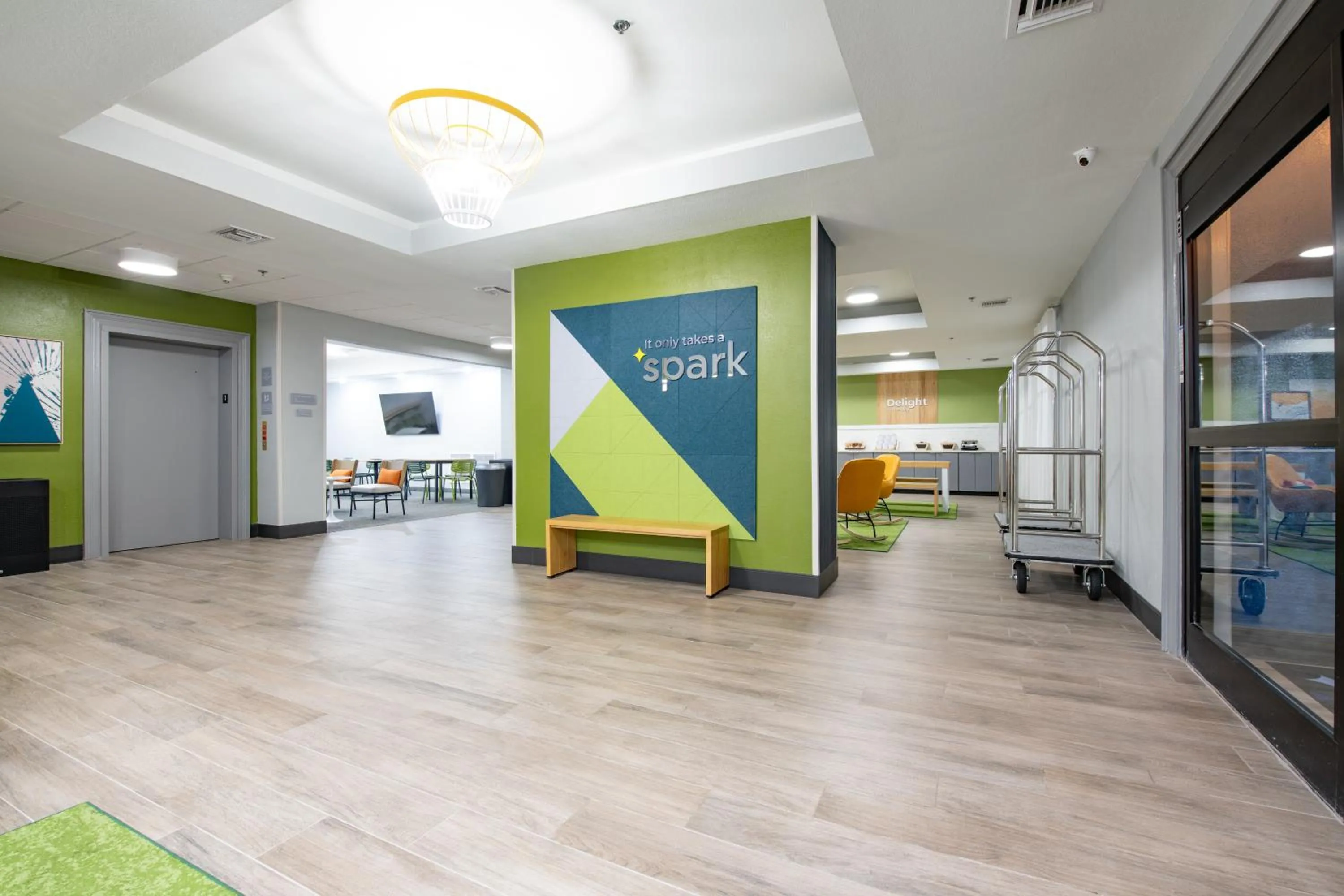 Lobby or reception in Spark By Hilton Lafayette South