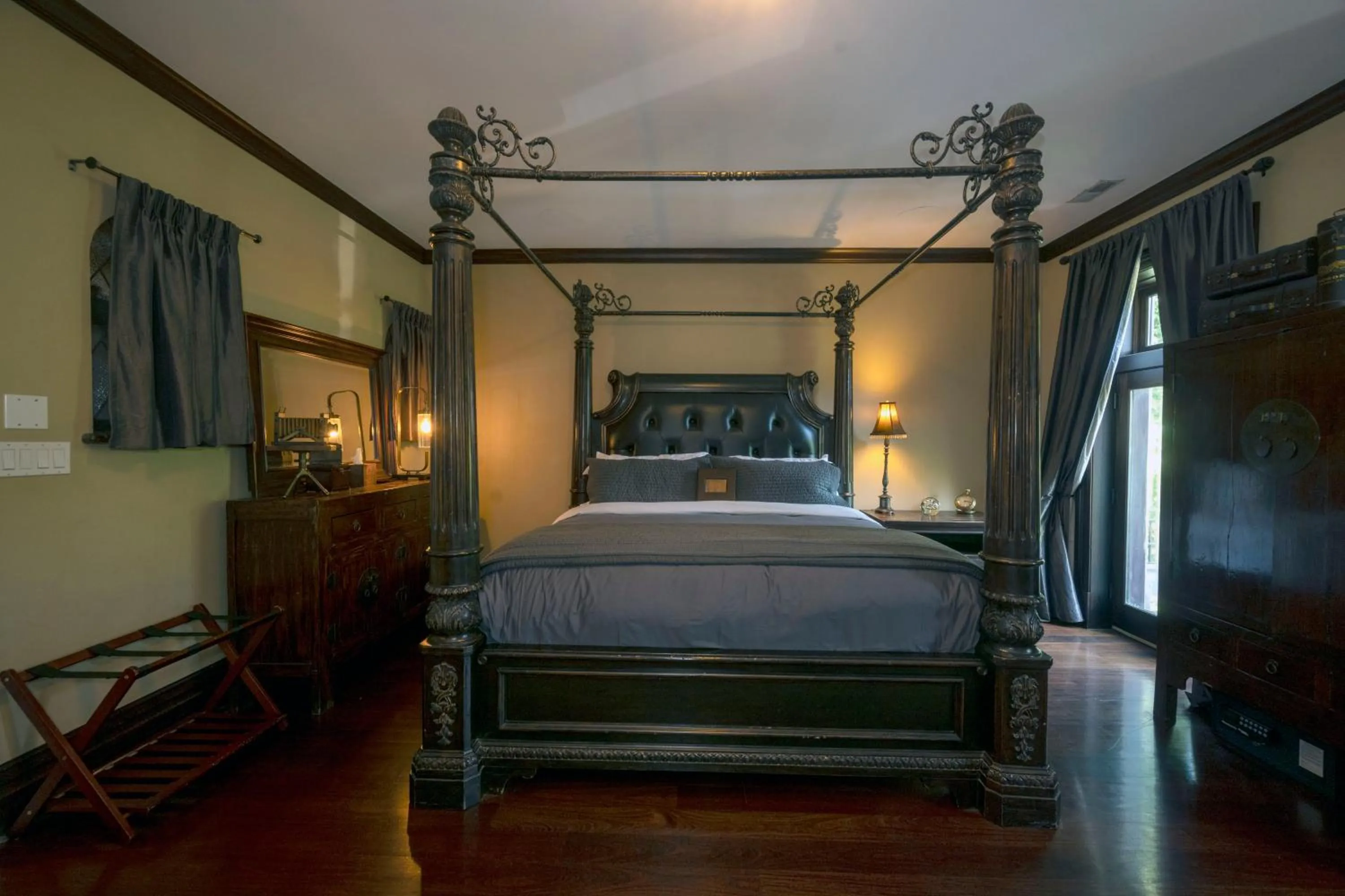 Bed in Villa D' Citta