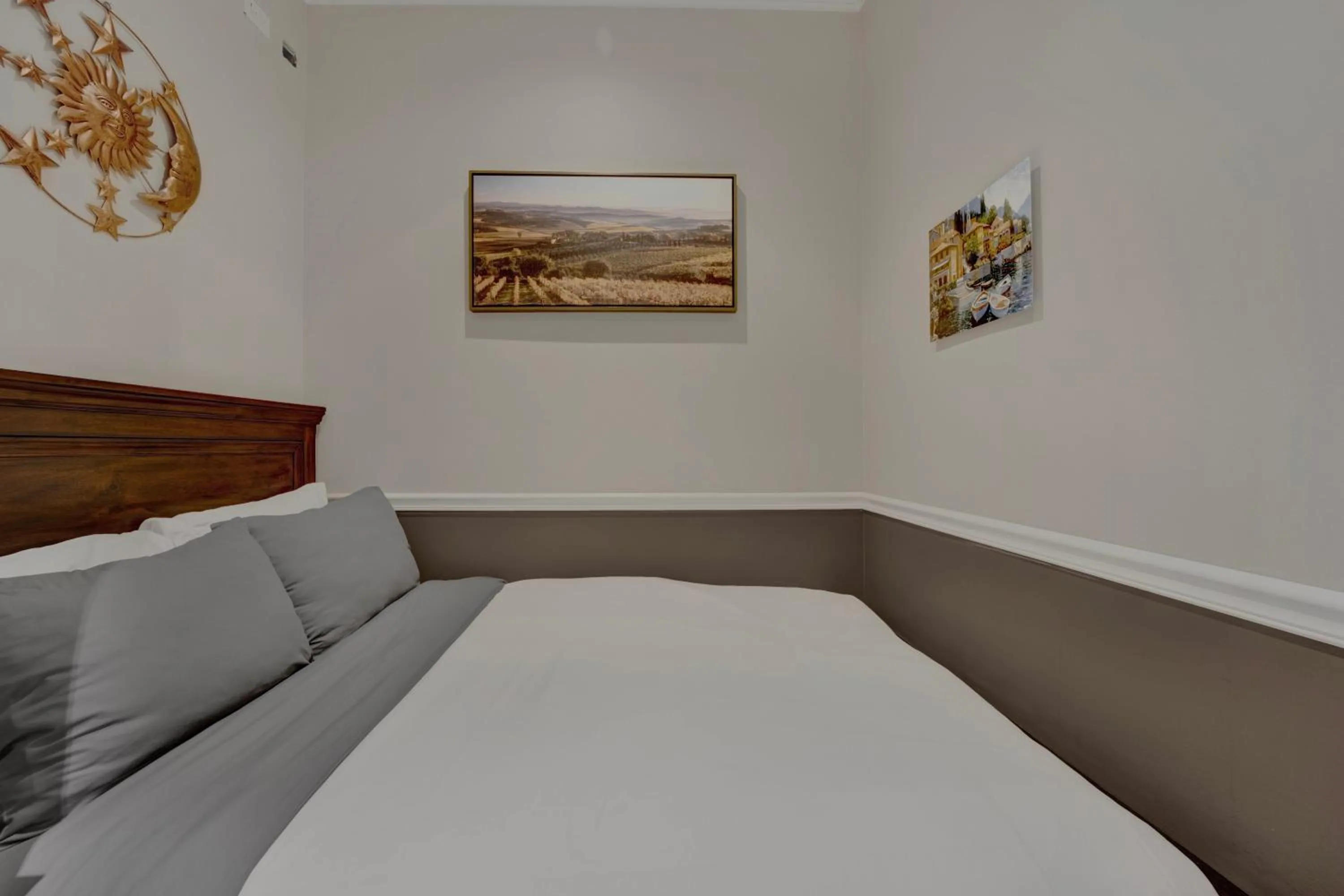 Bed in Villa D' Citta