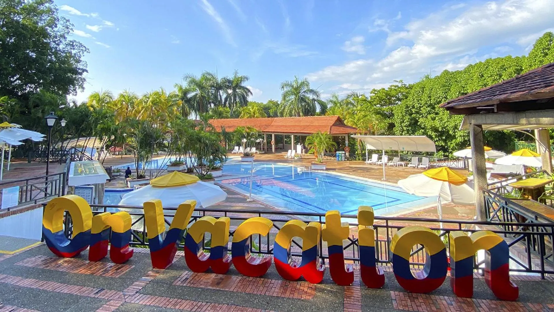 Pool view in Hotel Girardot Resort by On Vacation