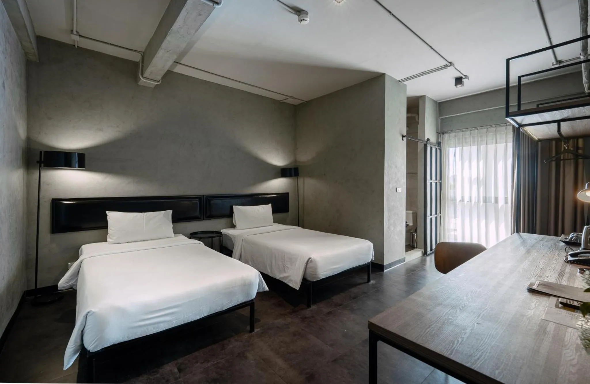 Bedroom, Bed in Palette The Ex Capital Hotel Bangkok