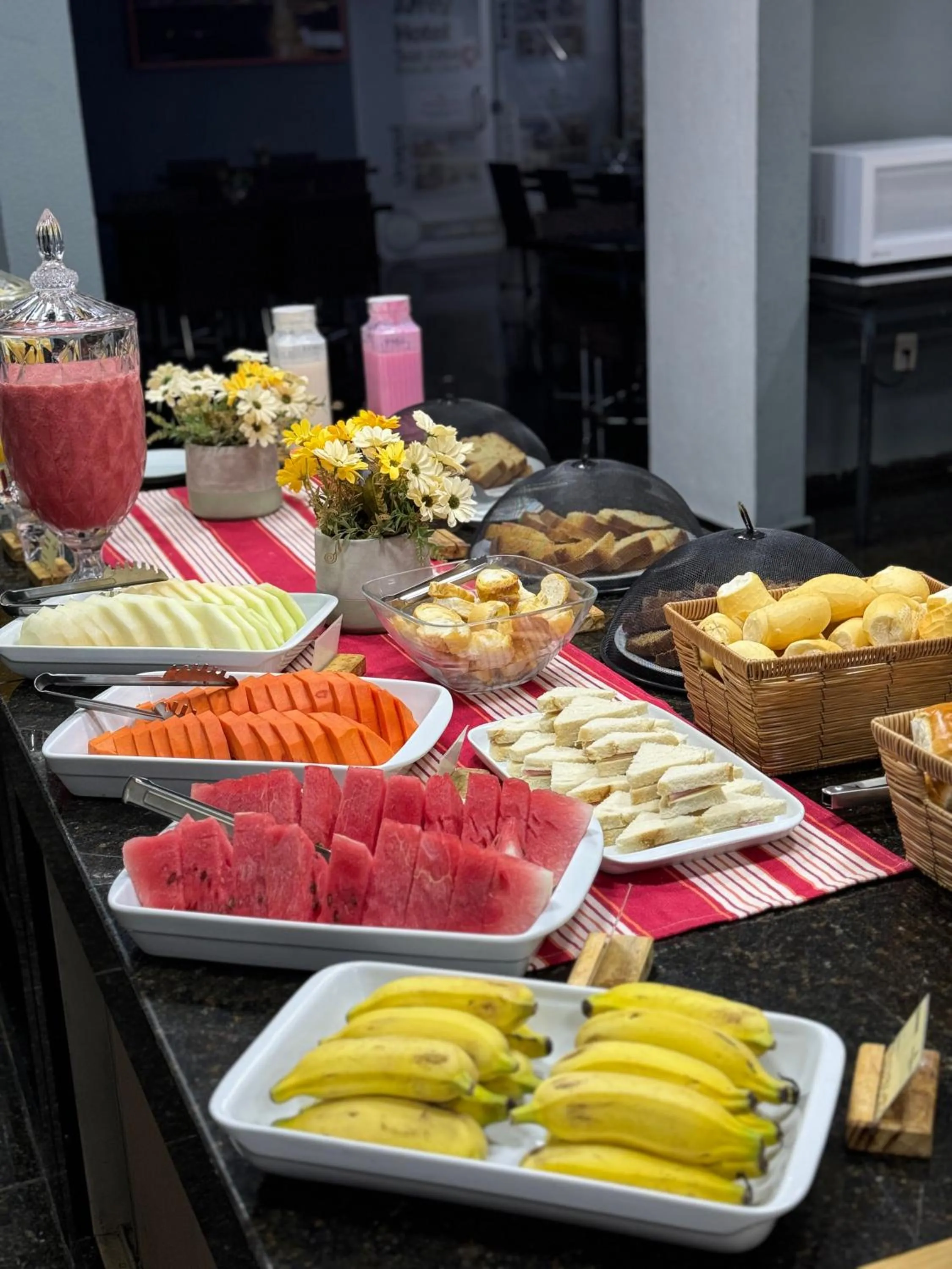 Breakfast in Arrey Fórmula Hotel - Teresina