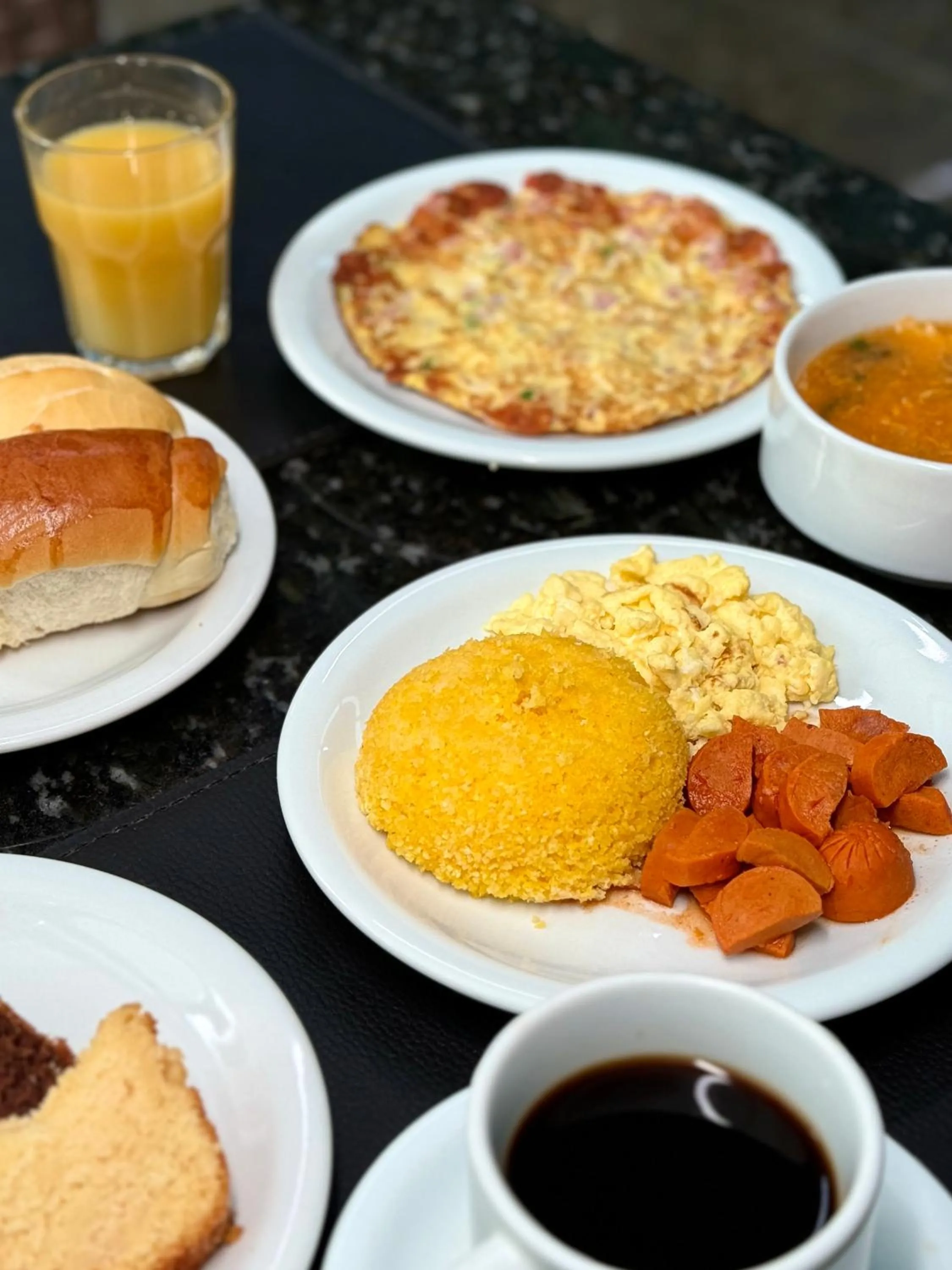 Breakfast in Arrey Fórmula Hotel - Teresina
