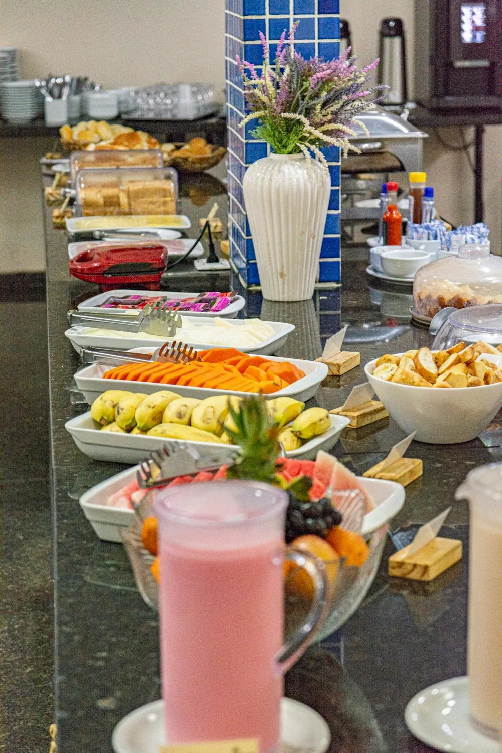 Breakfast in Arrey Fórmula Hotel - Teresina