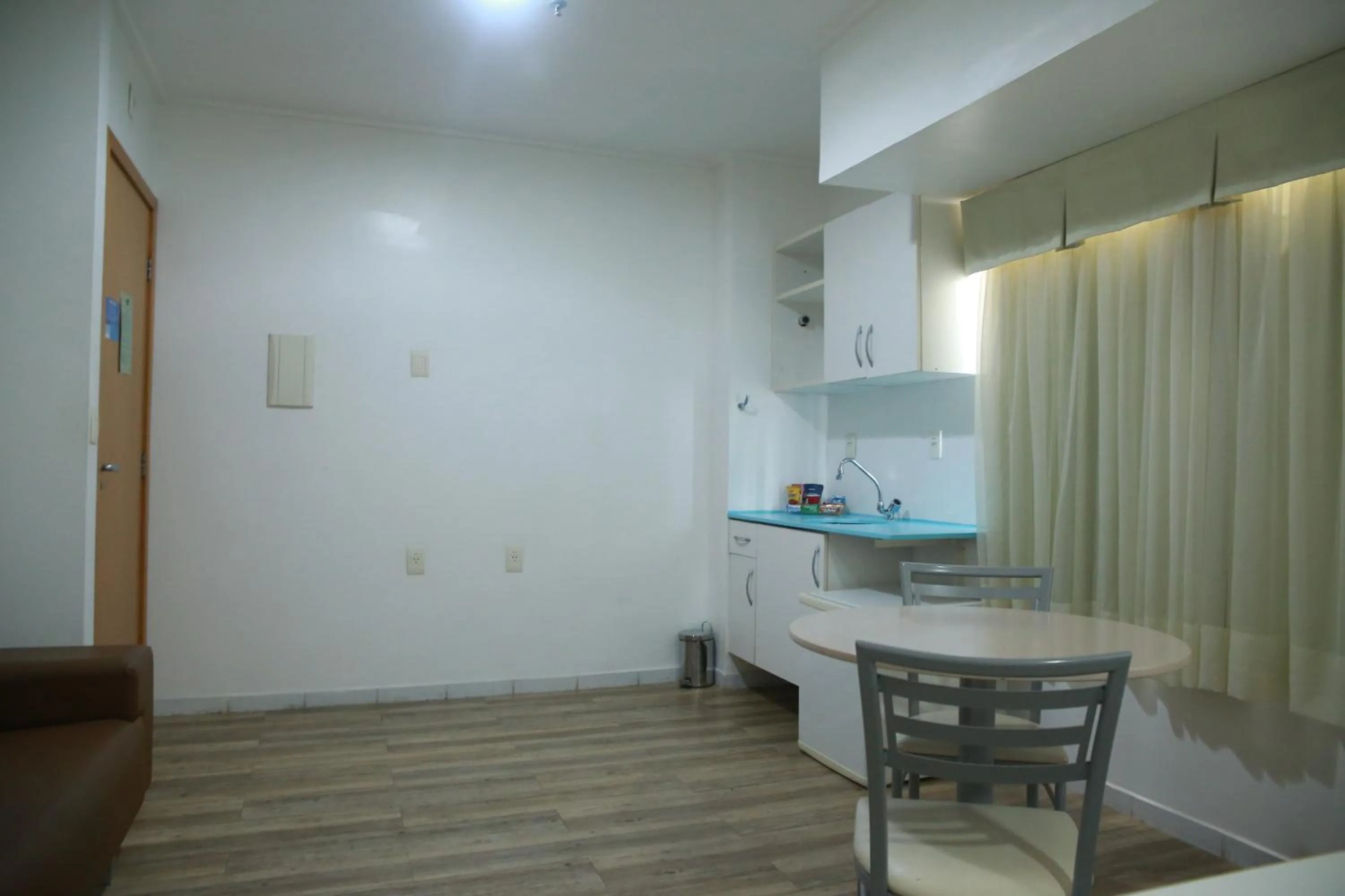 Bedroom in Arrey Executive Hotel