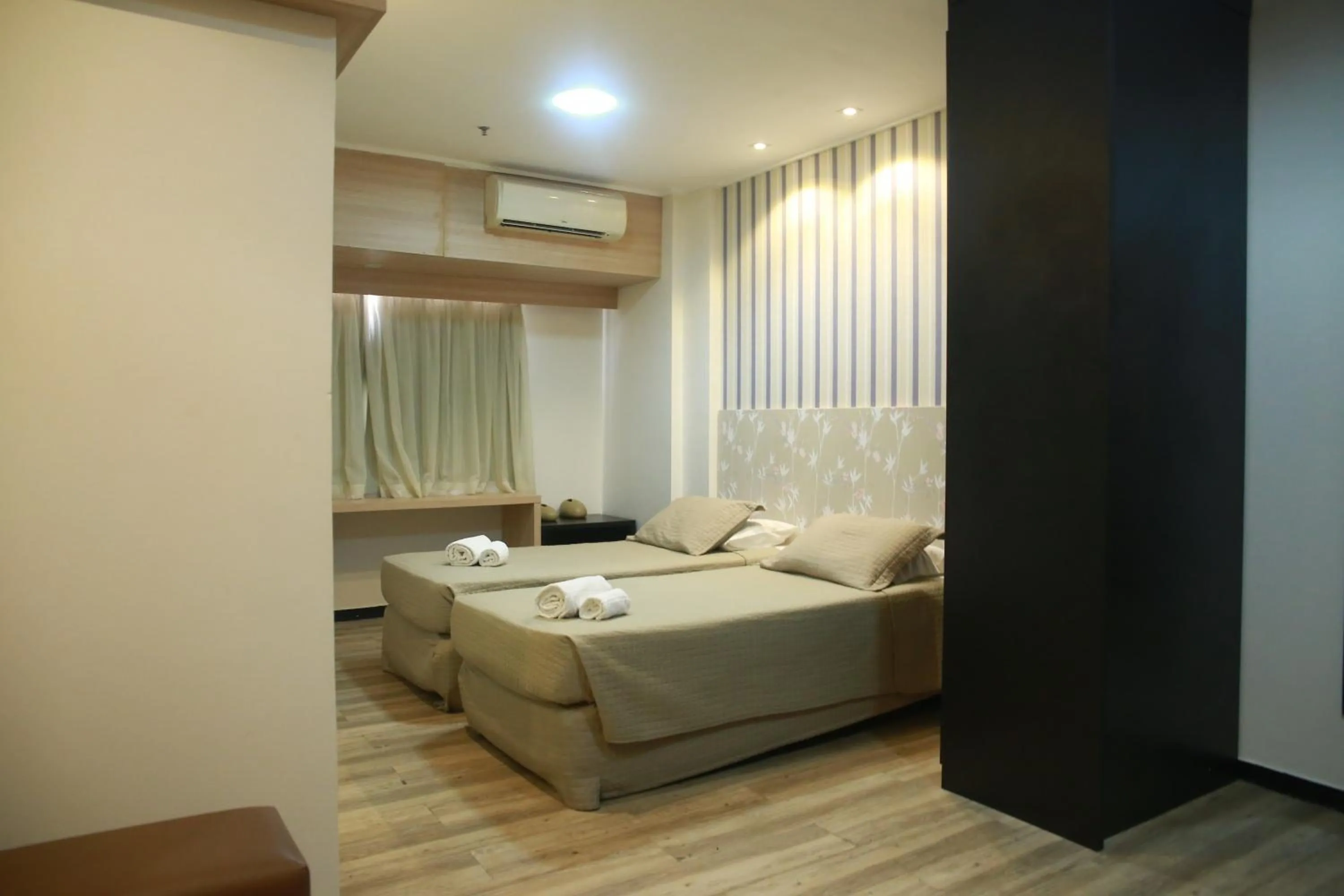 Bedroom, Bed in Arrey Executive Hotel