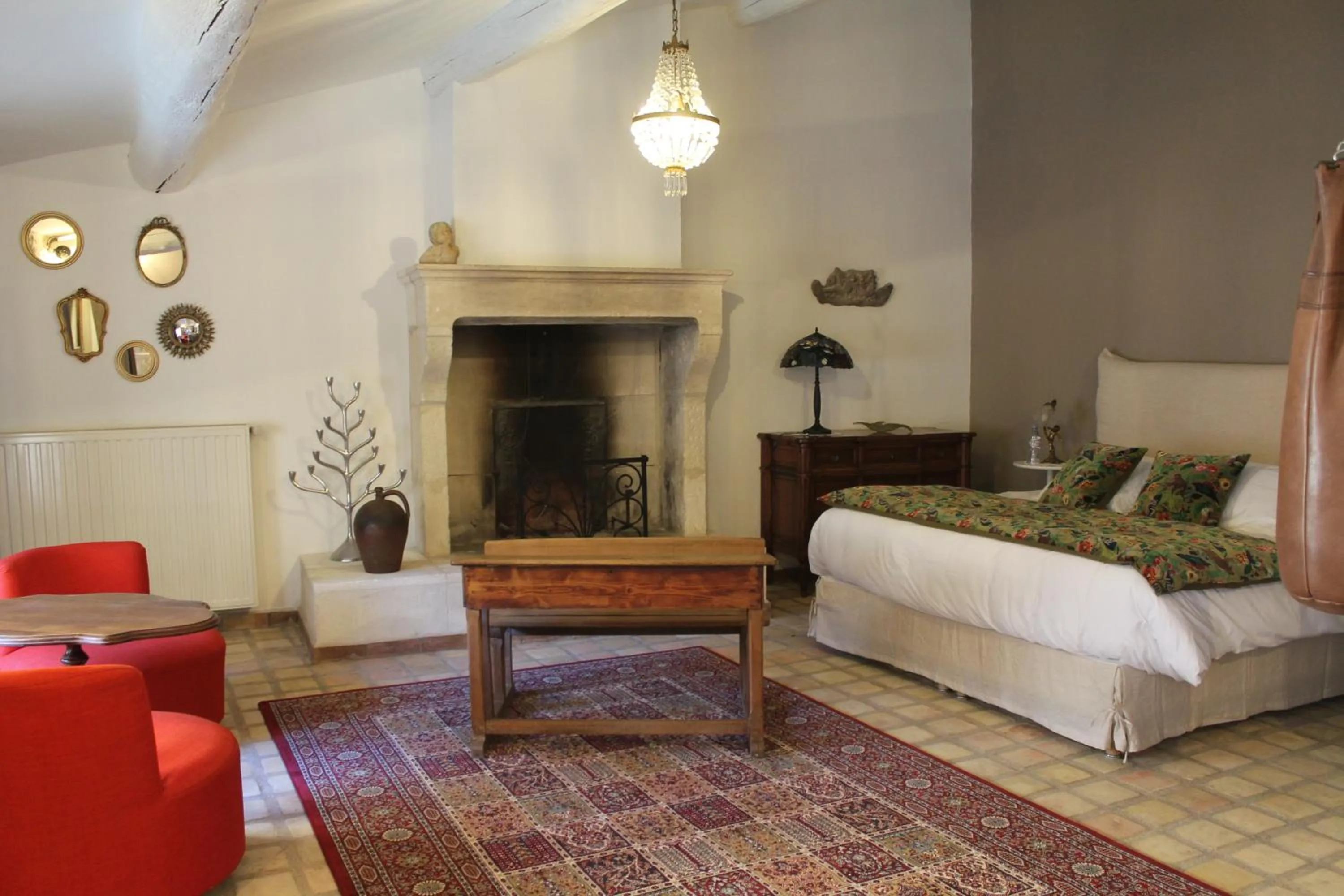 Photo of the whole room, Bed in LA DEMEURE Bed and Breakfast