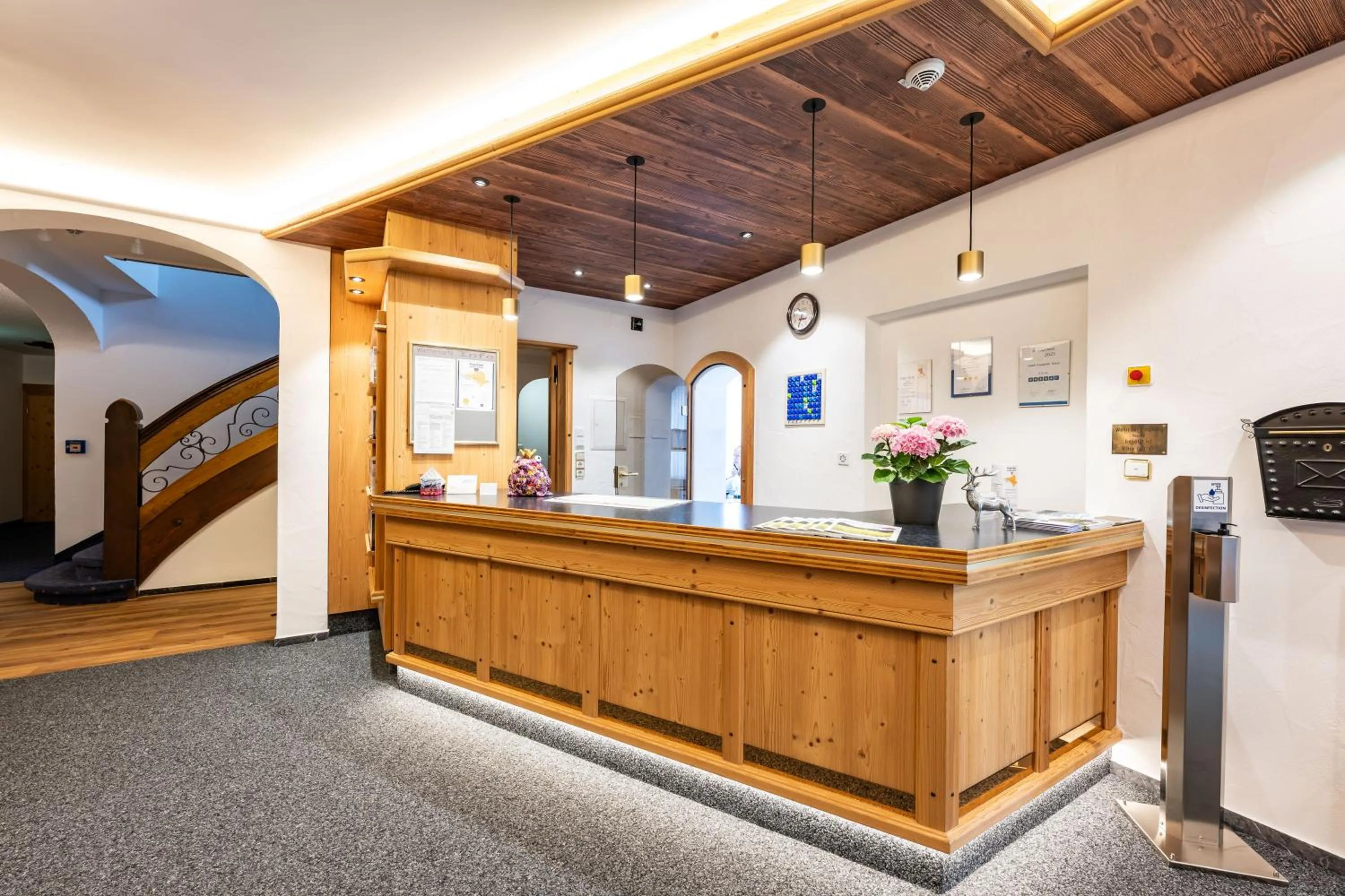 Lobby or reception in Hotel garni Kappeler-Haus