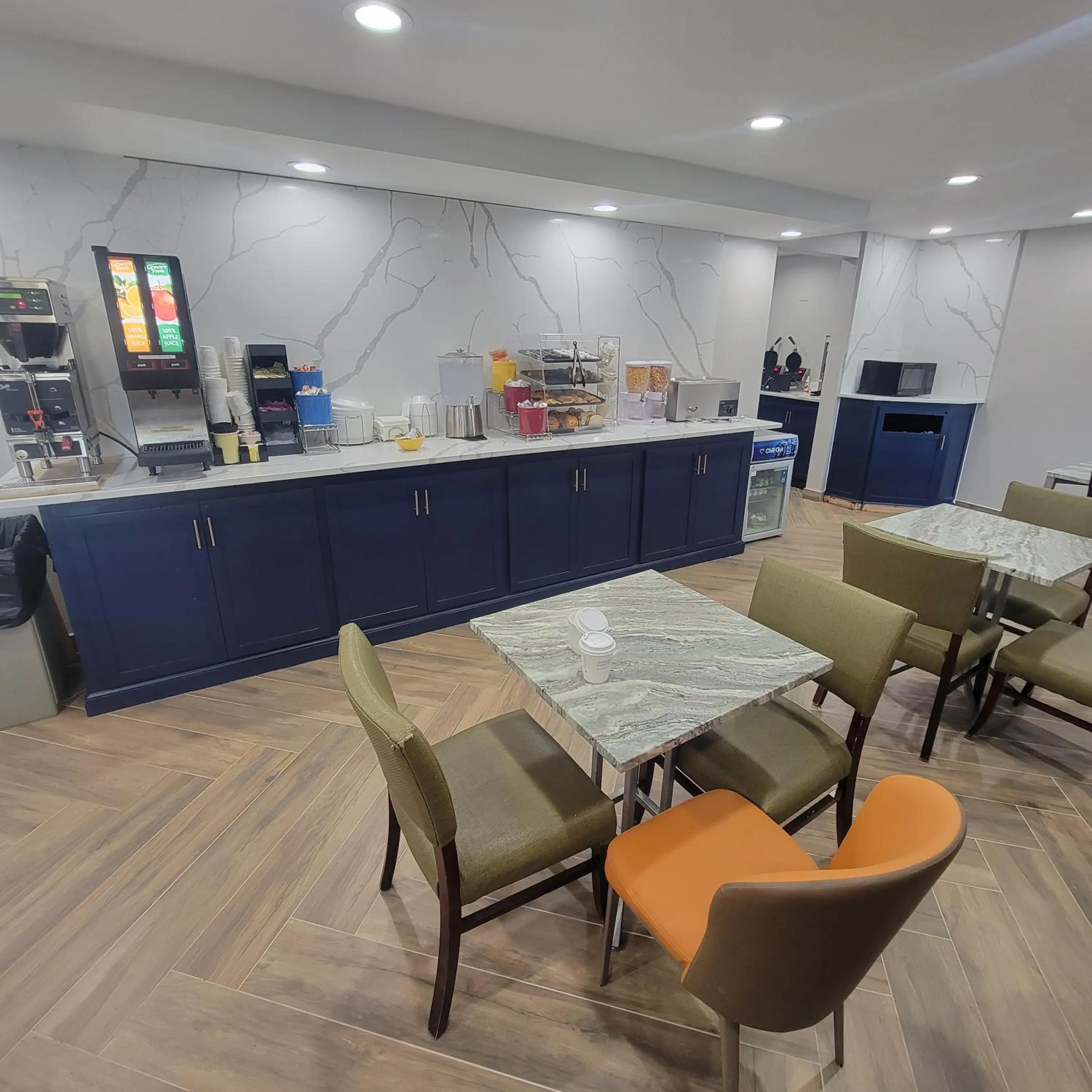 Breakfast in Days Inn by Wyndham Pleasant Prairie Kenosha