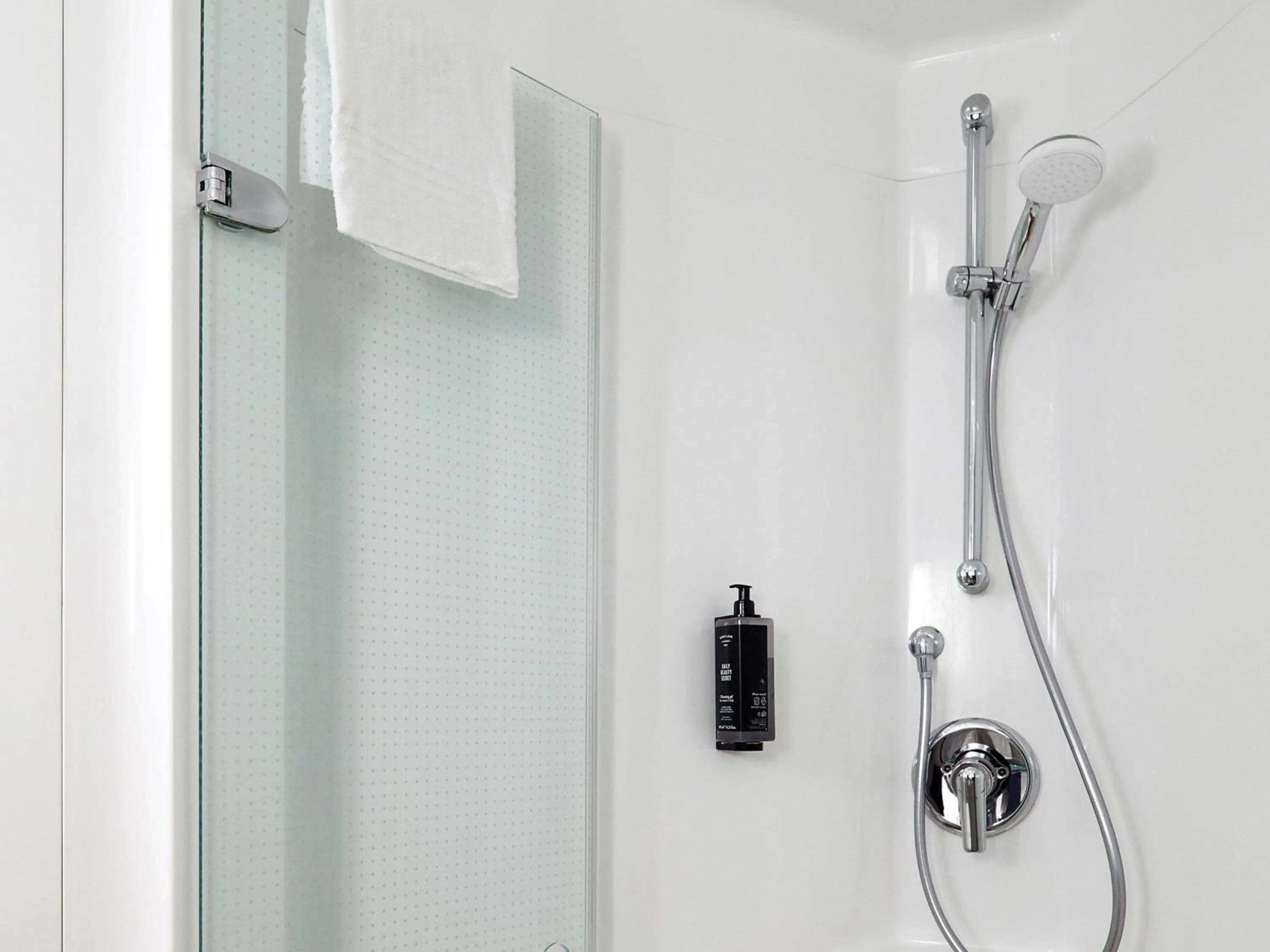 Bedroom in ibis Hotel Würzburg City