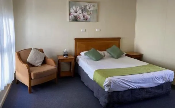 Bed in Echuca Motel