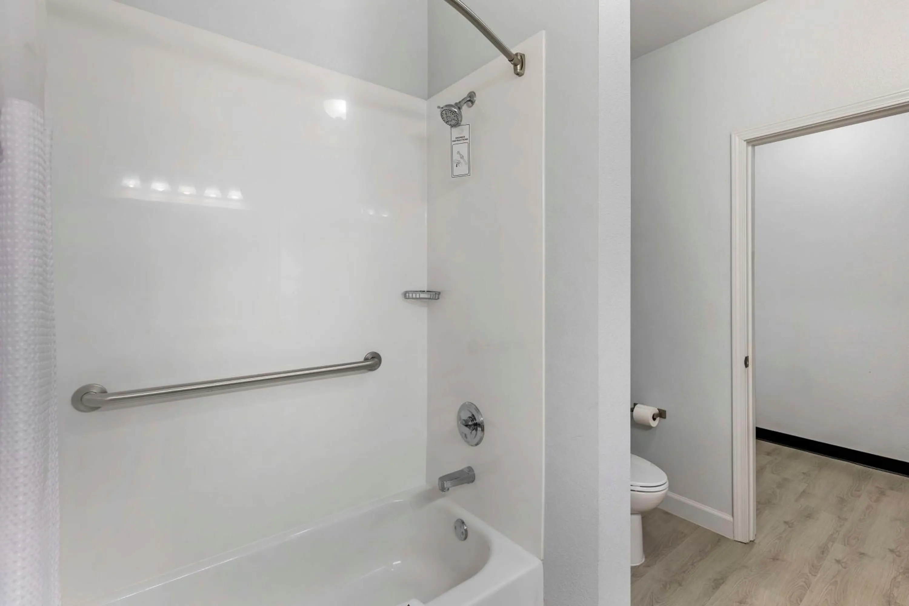 Bathroom in Best Western Plus MidAmerica Hotel