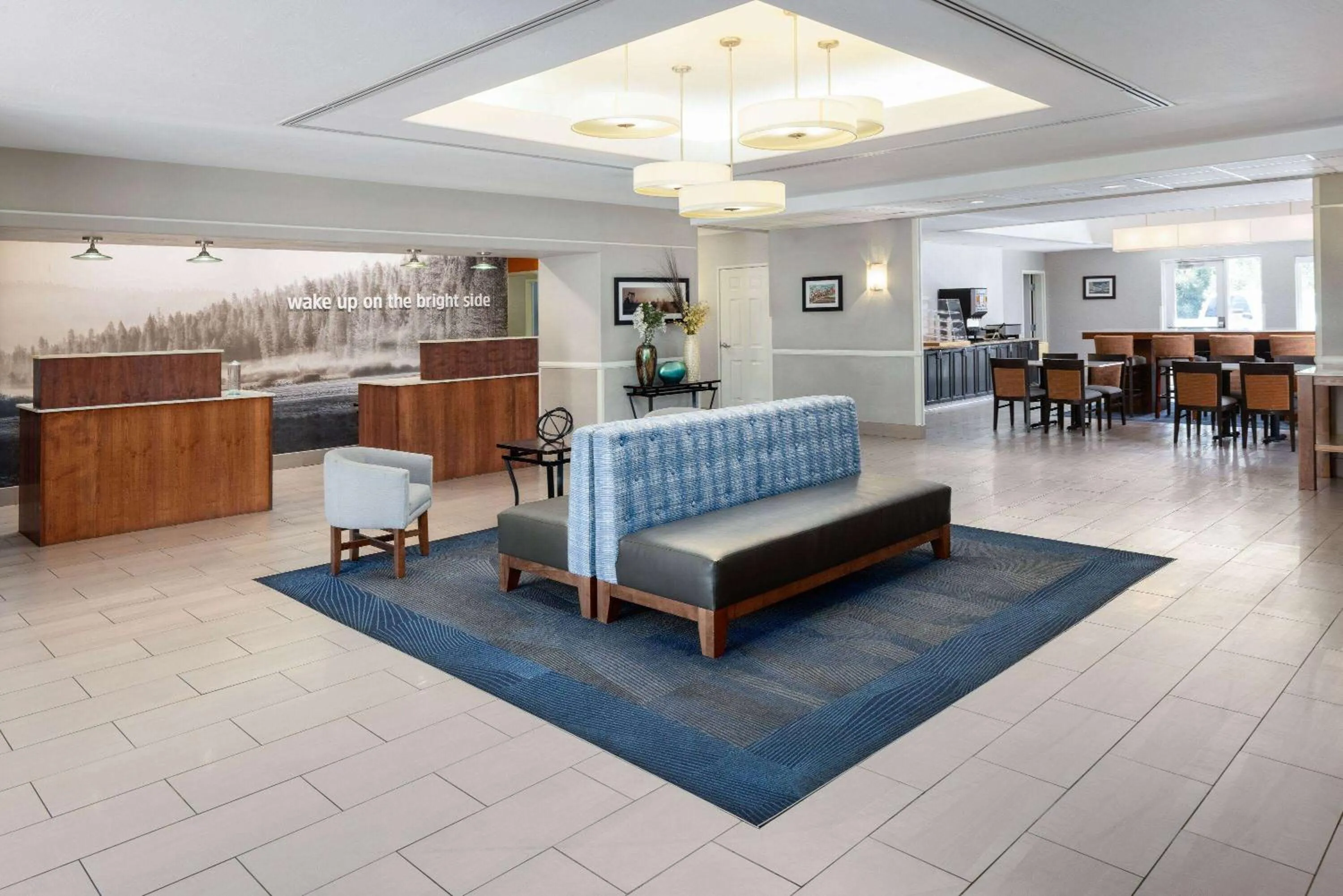 Lobby or reception in La Quinta by Wyndham Bakersfield North