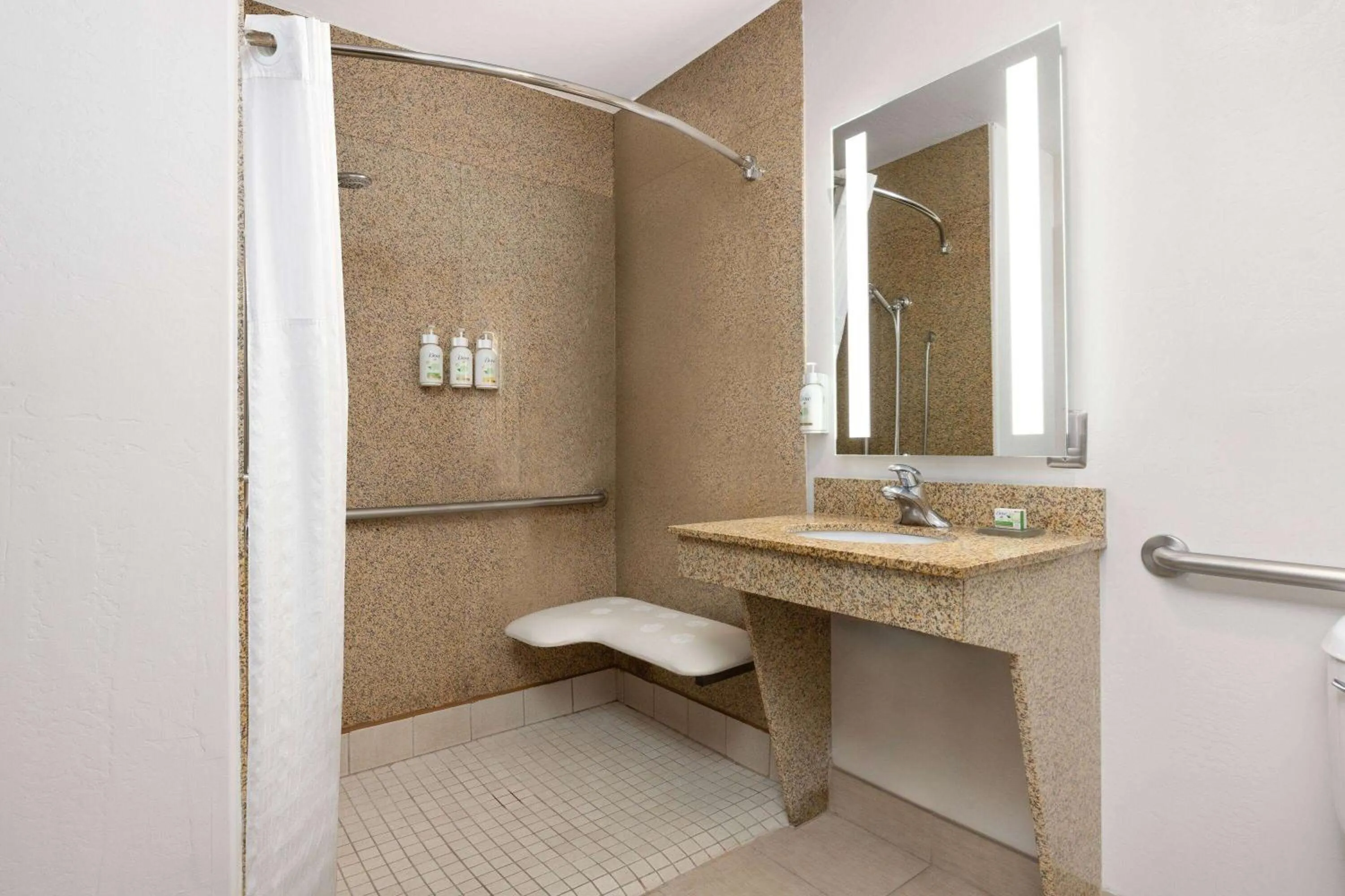 Shower in La Quinta by Wyndham Bakersfield North