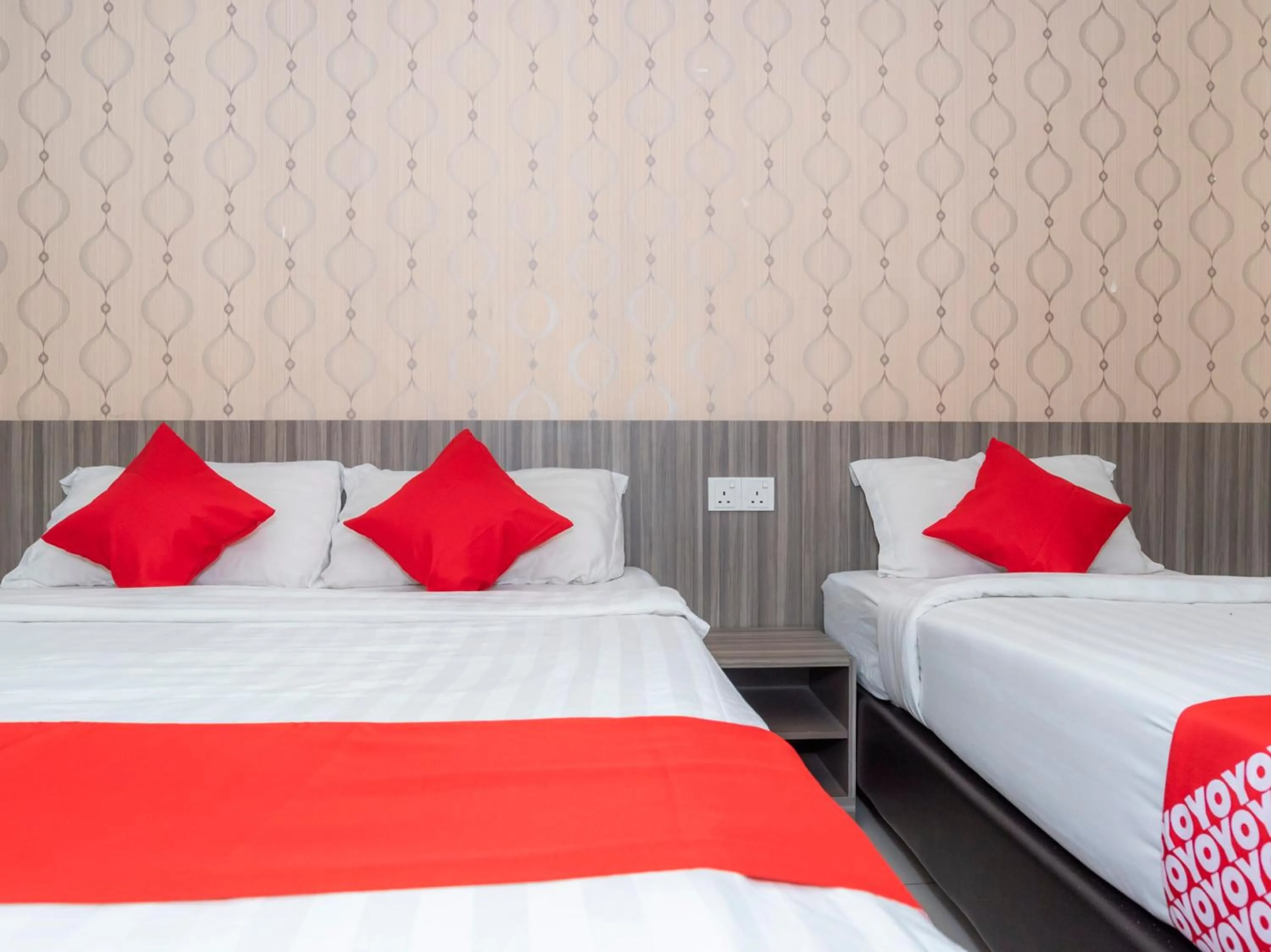 Bedroom, Bed in MK Paradise hotel