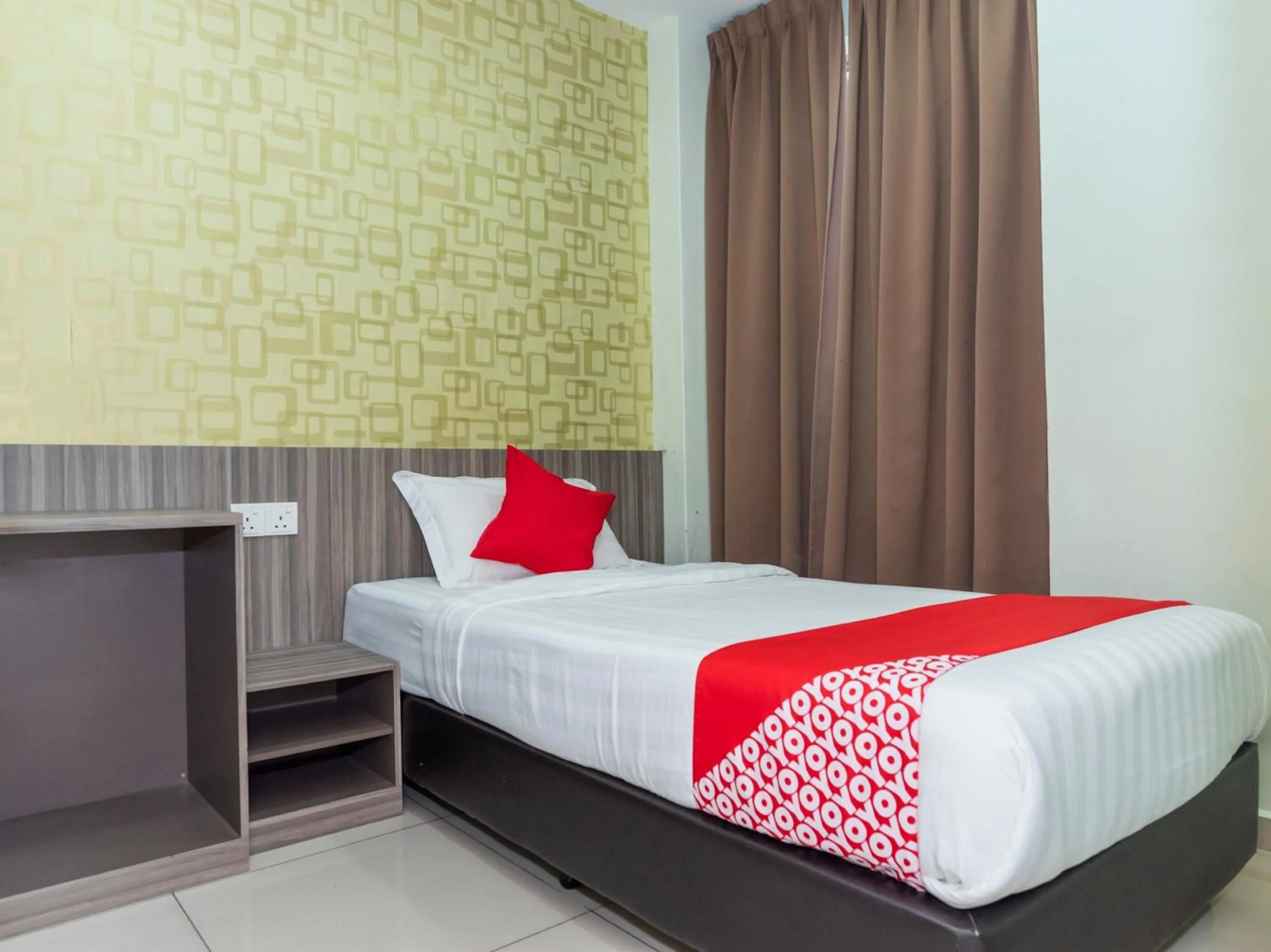 Bedroom, Bed in MK Paradise hotel