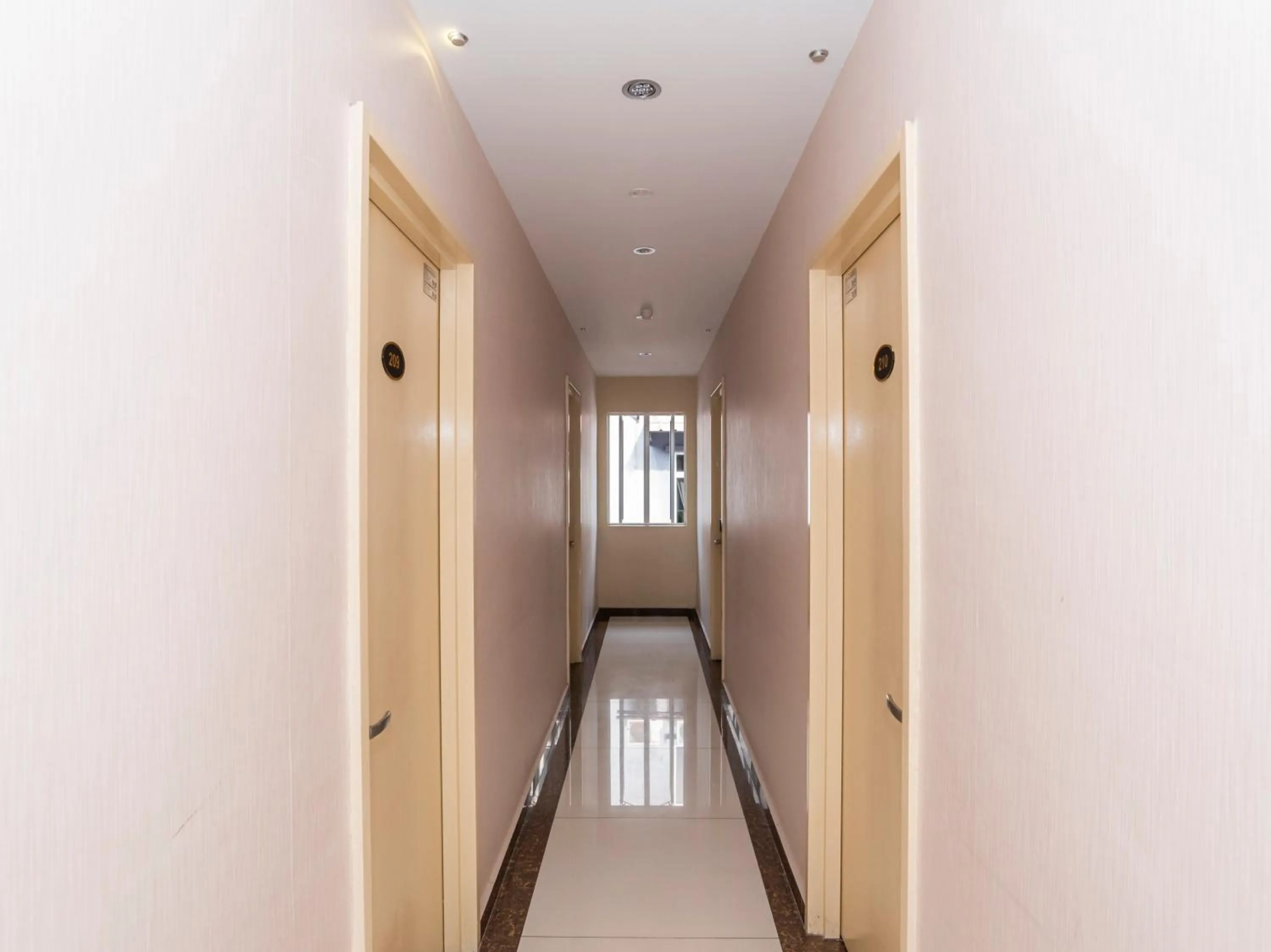 Floor plan in MK Paradise hotel