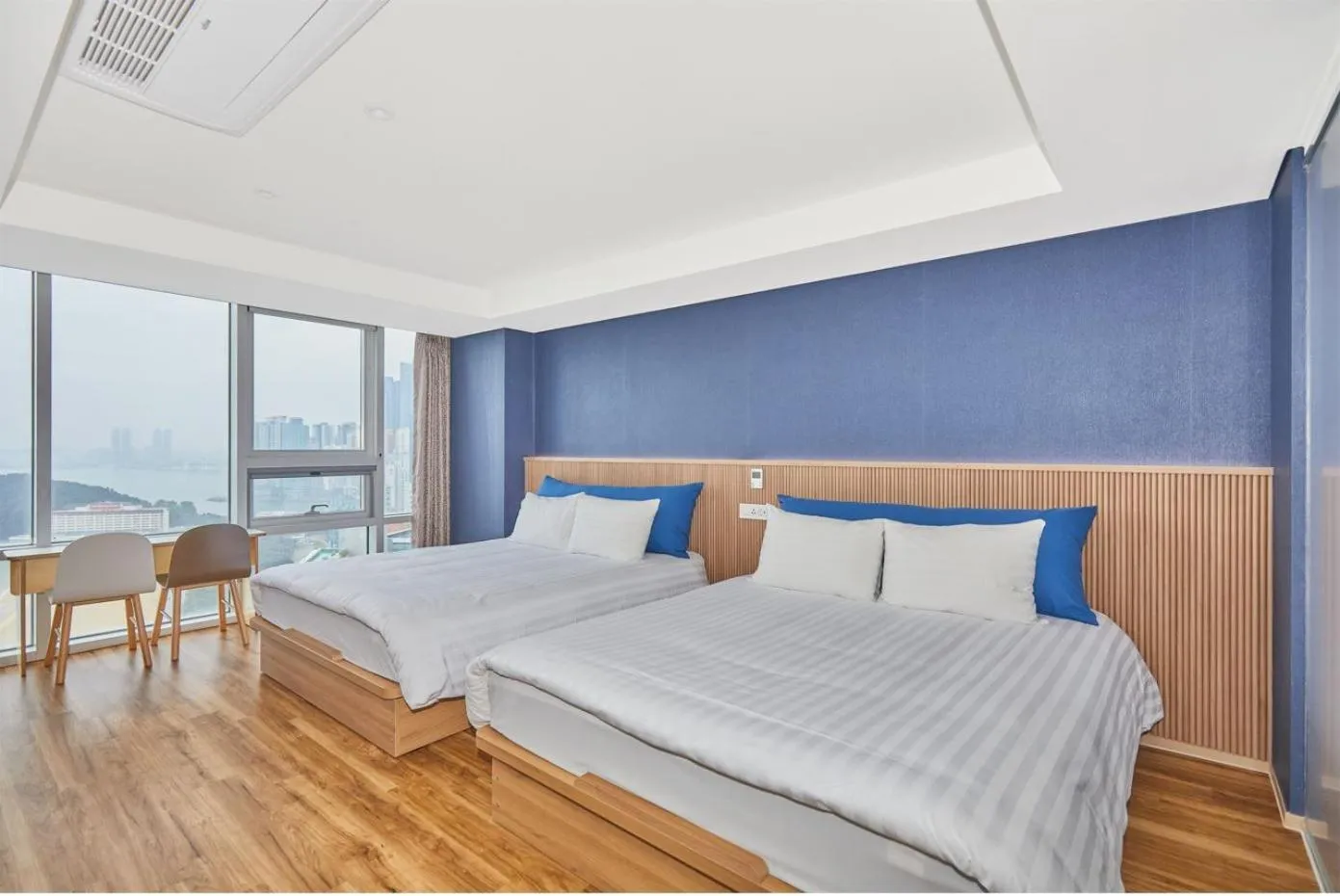 Bed in Kolon Seacloud Hotel