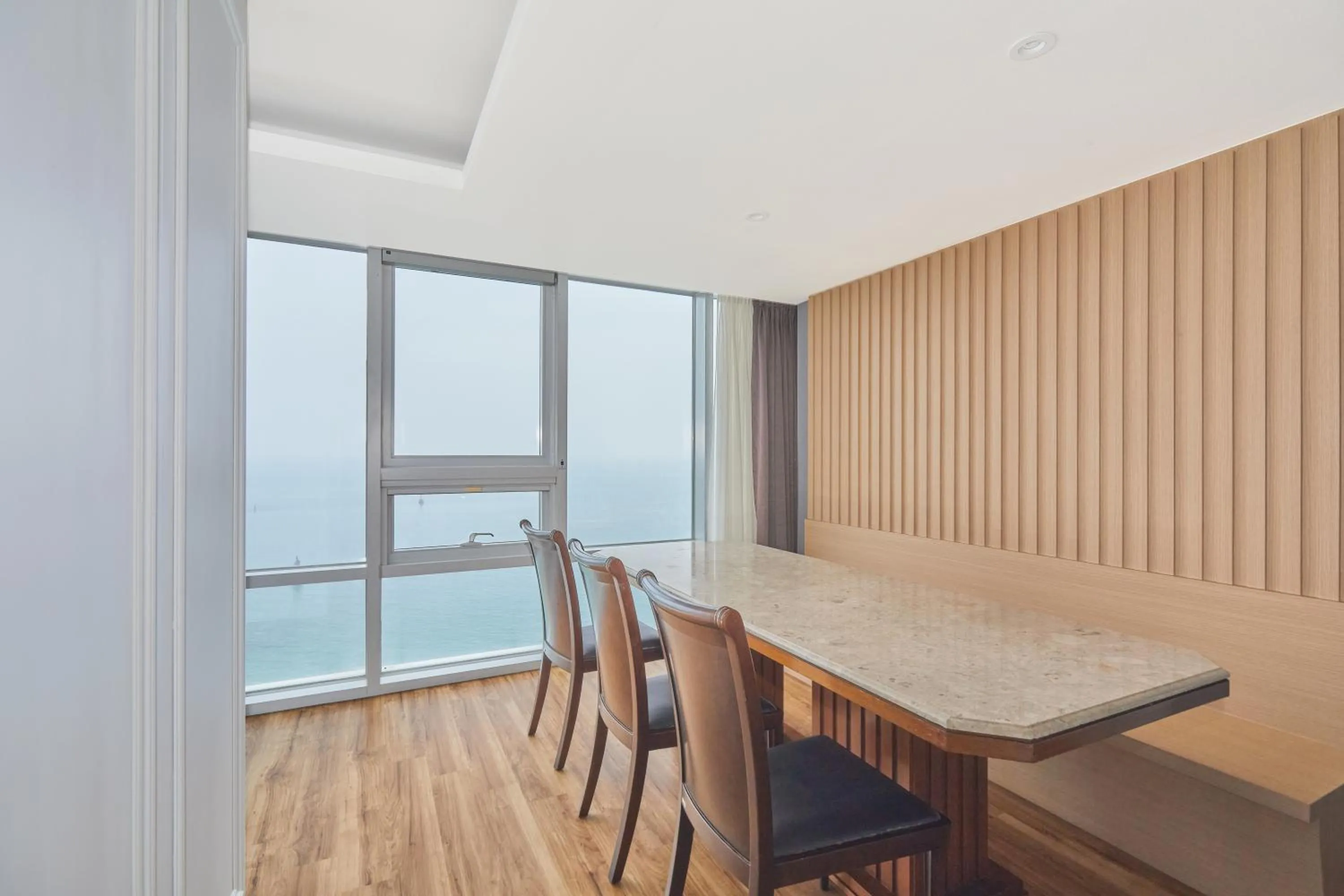 Photo of the whole room in Kolon Seacloud Hotel